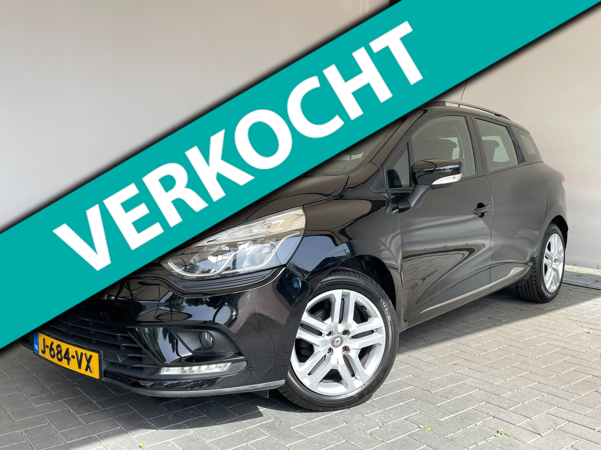 Renault Clio 0.9 TCe Limited|Stoelverwarming|Airco|Keyless|Nette Auto! 2019 - voorkant