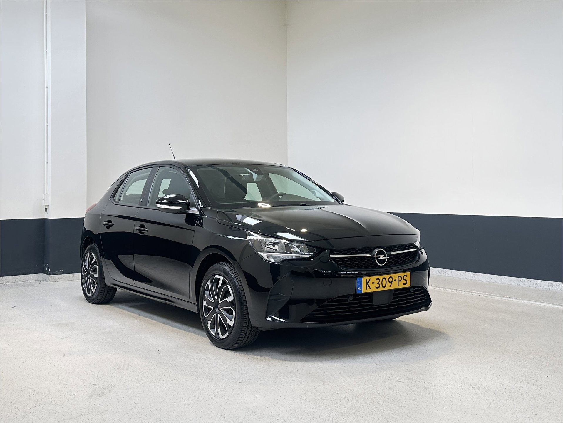 Opel Corsa Edition 50 kWh |NL | Apple Carplay/ Android Auto | Airco| 2021 - voorkant