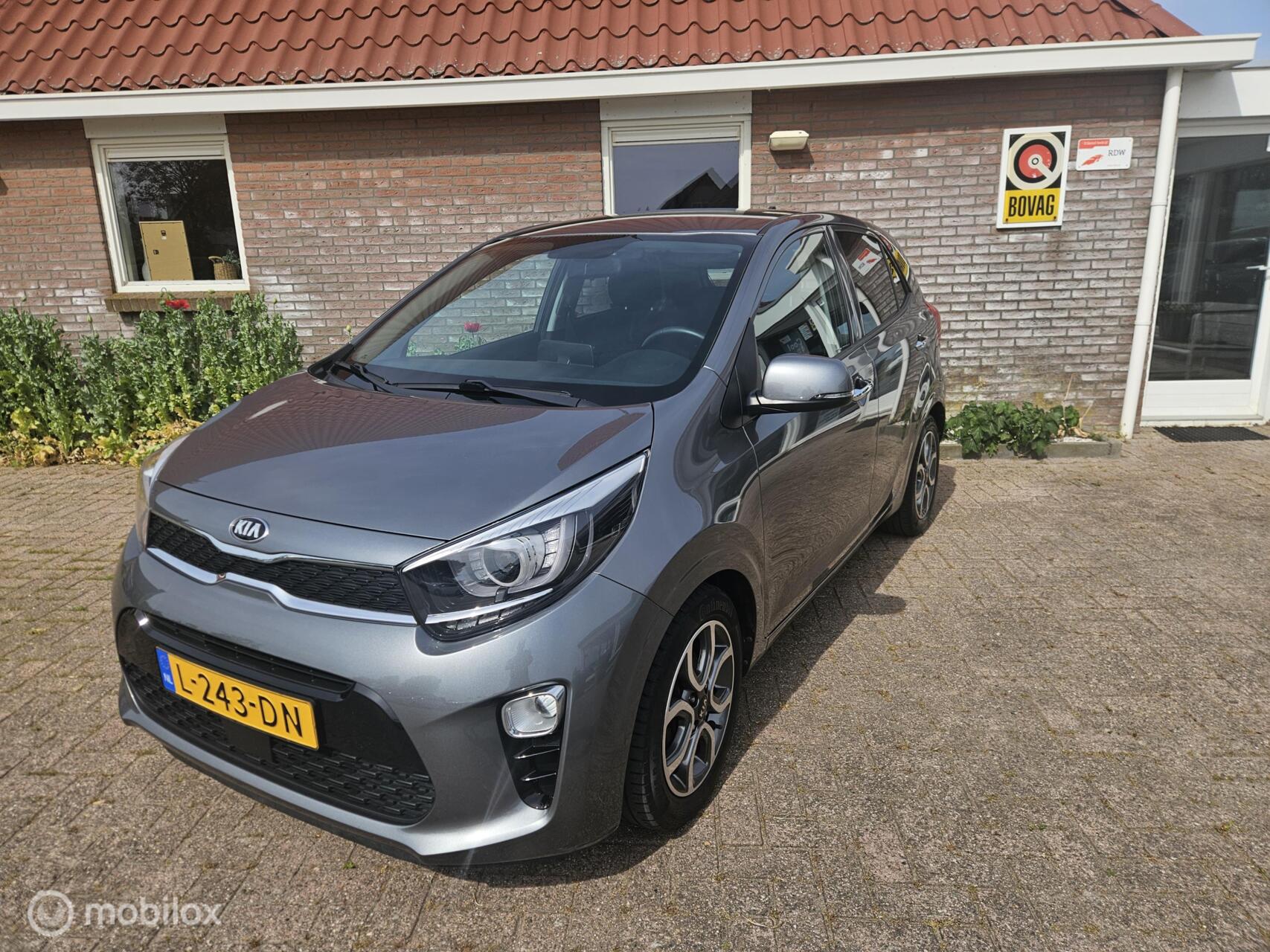 Kia Picanto 1.0 DPi DynamicPlusLine 2021 - voorkant