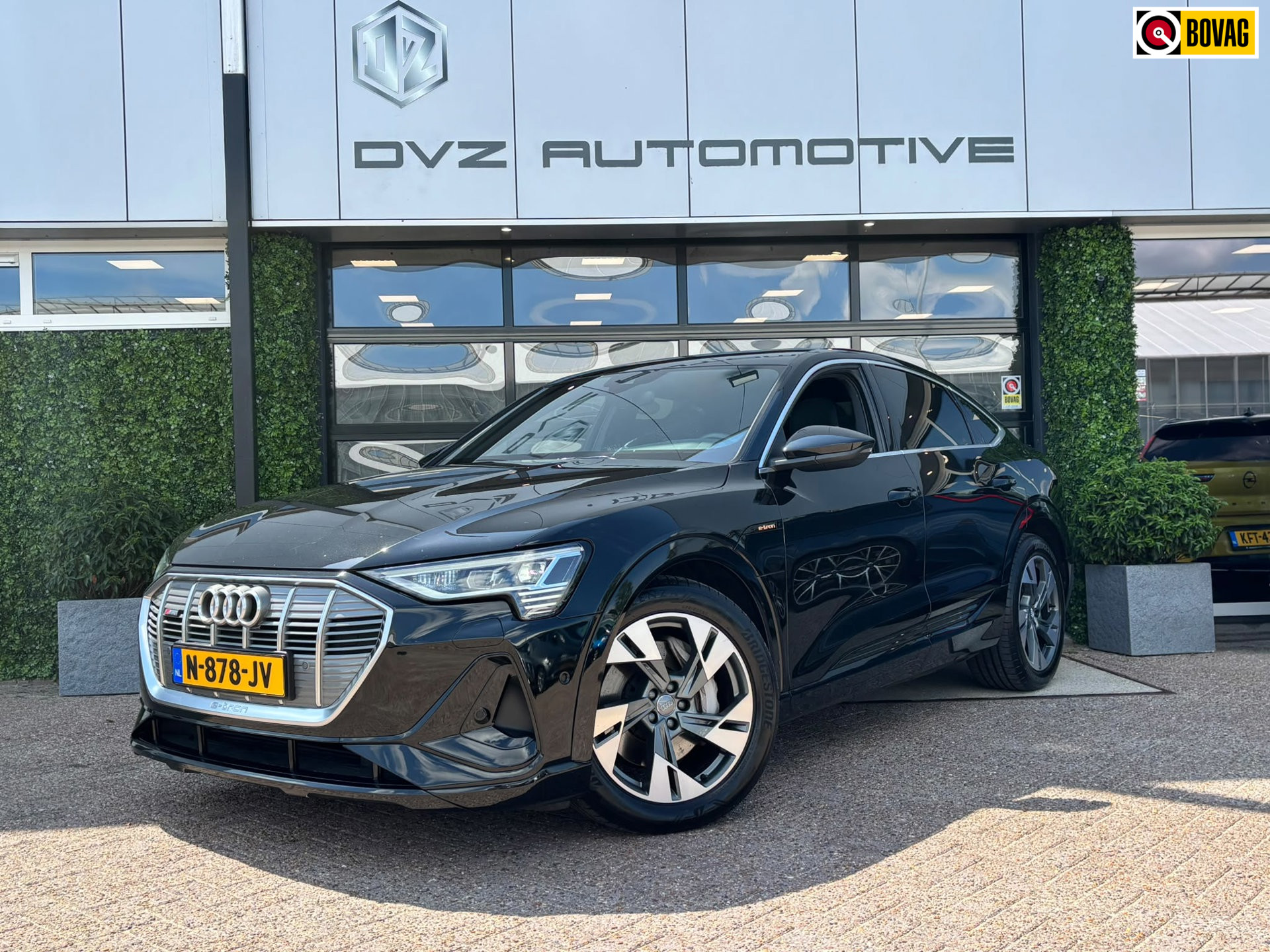 Audi E-tron Sportback 50 50 Quattro S edition 71 kWh  | 92% SOH | Pano | Camera | 2020 - voorkant