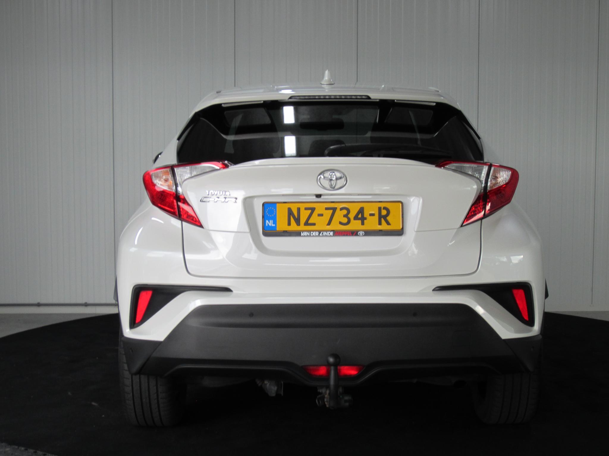 Foto van Toyota Toyota C-hr
