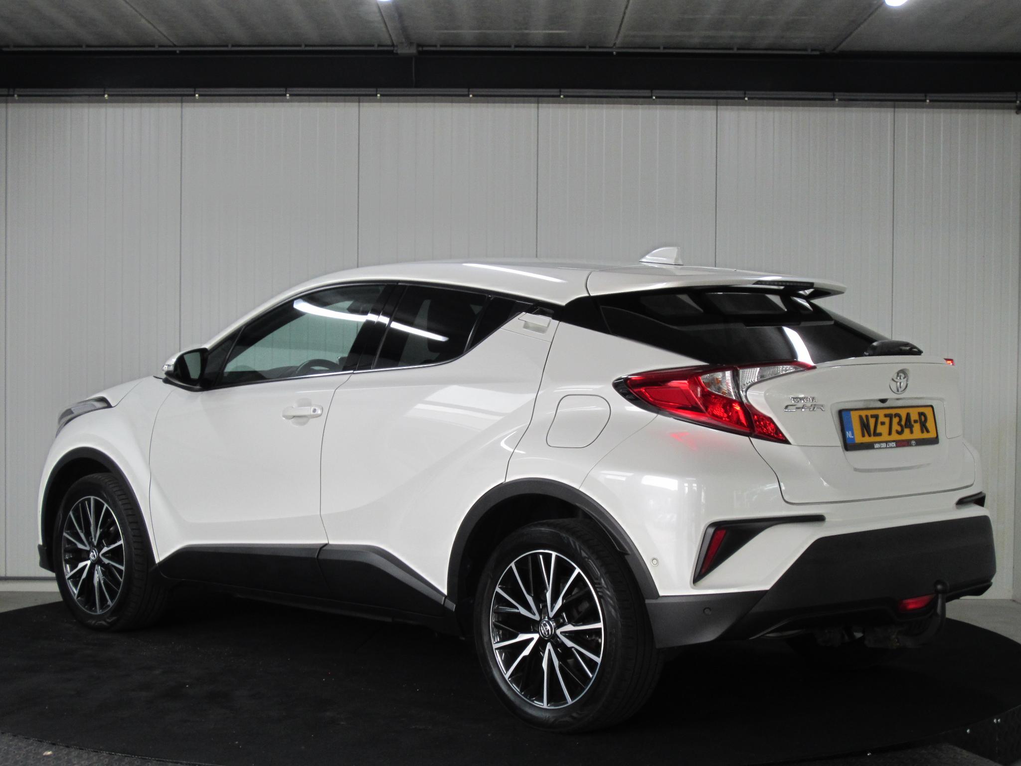 Foto van Toyota Toyota C-hr