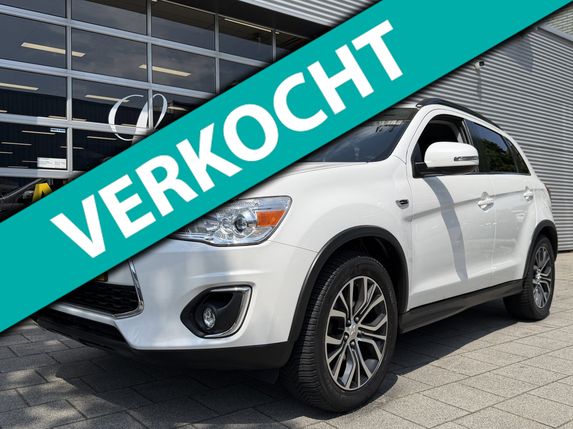 Mitsubishi Mitsubishi Asx 1.6 Cleartec Intense - Navigatie I Airco I PDC I Xenon I Trekhaak I Achteruitrij Camera I Dealer onderhouden 2015 - voorkant