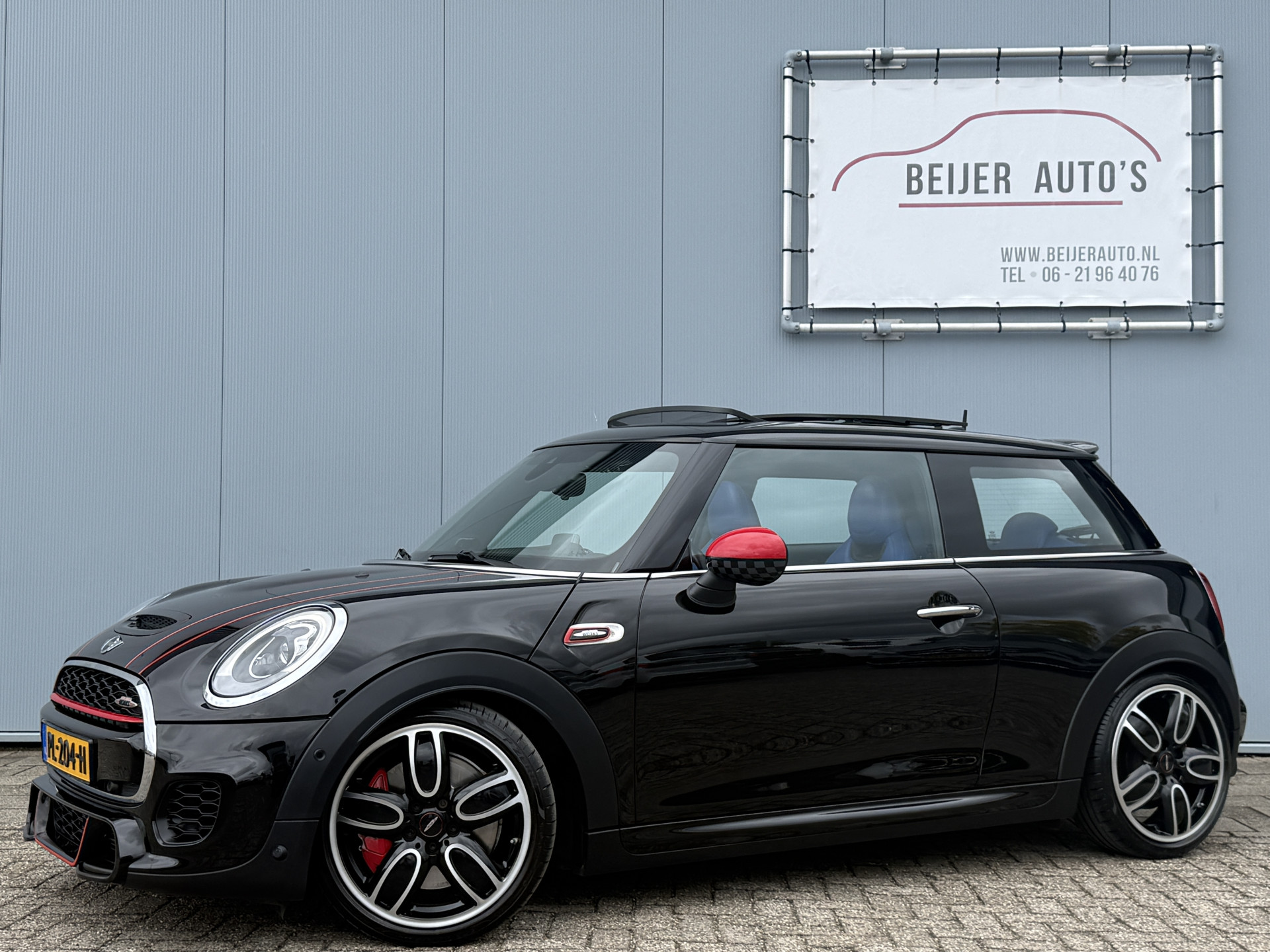 Foto van MINI JOHN COOPER WORKS