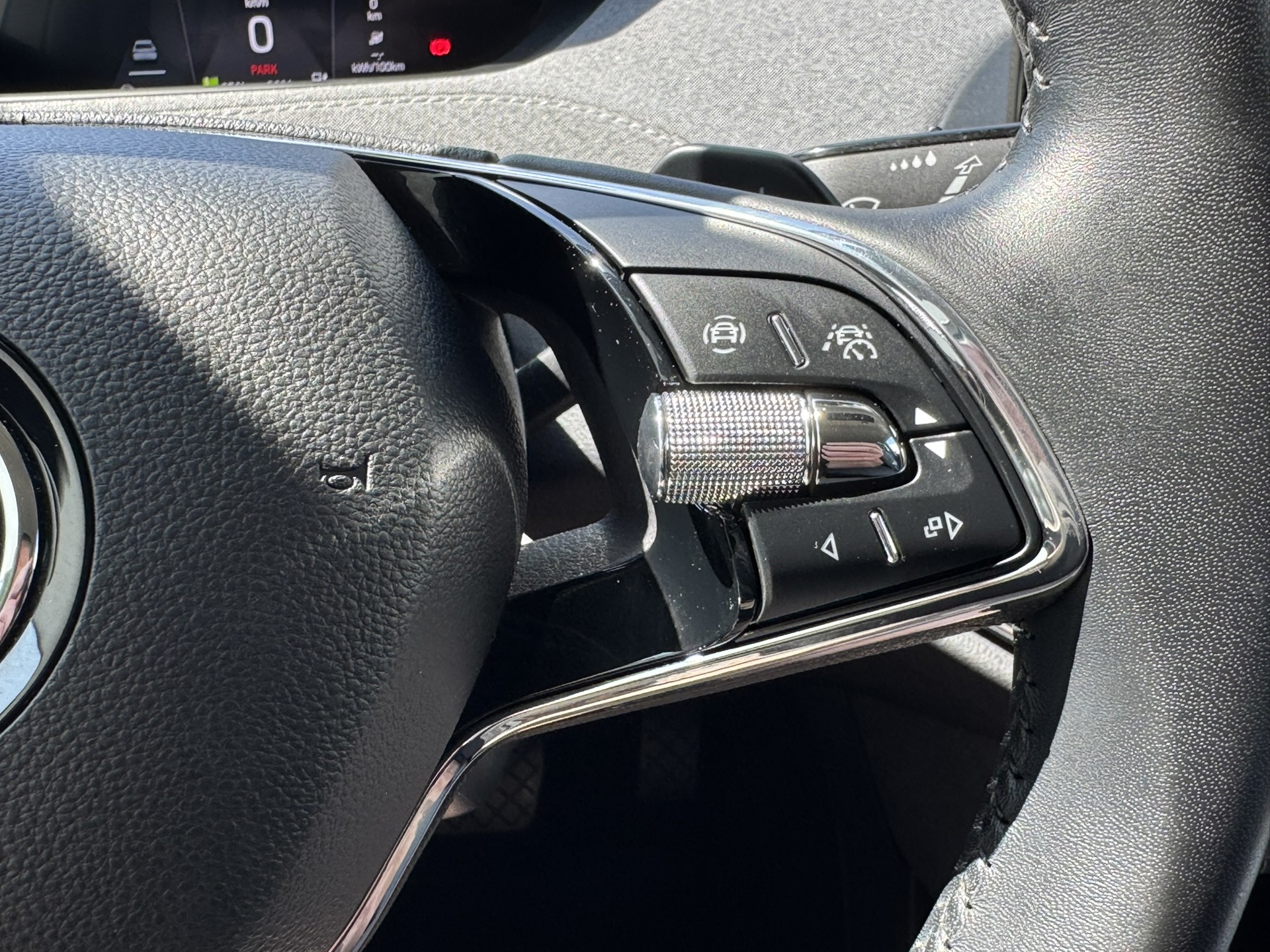 Foto van Skoda Enyaq 80