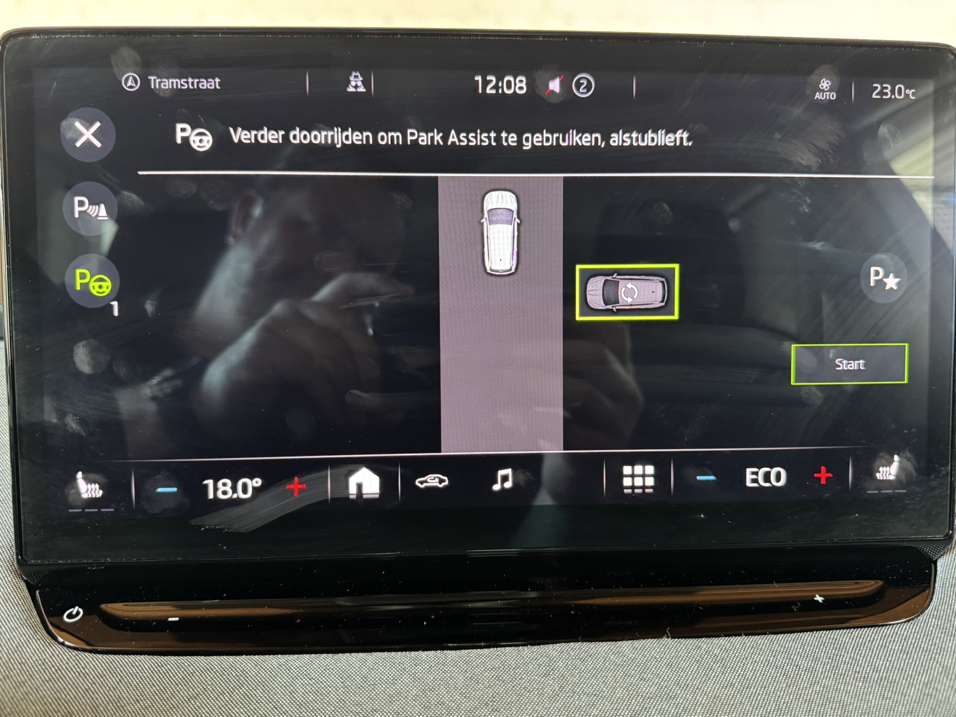 Foto van Skoda Enyaq 80