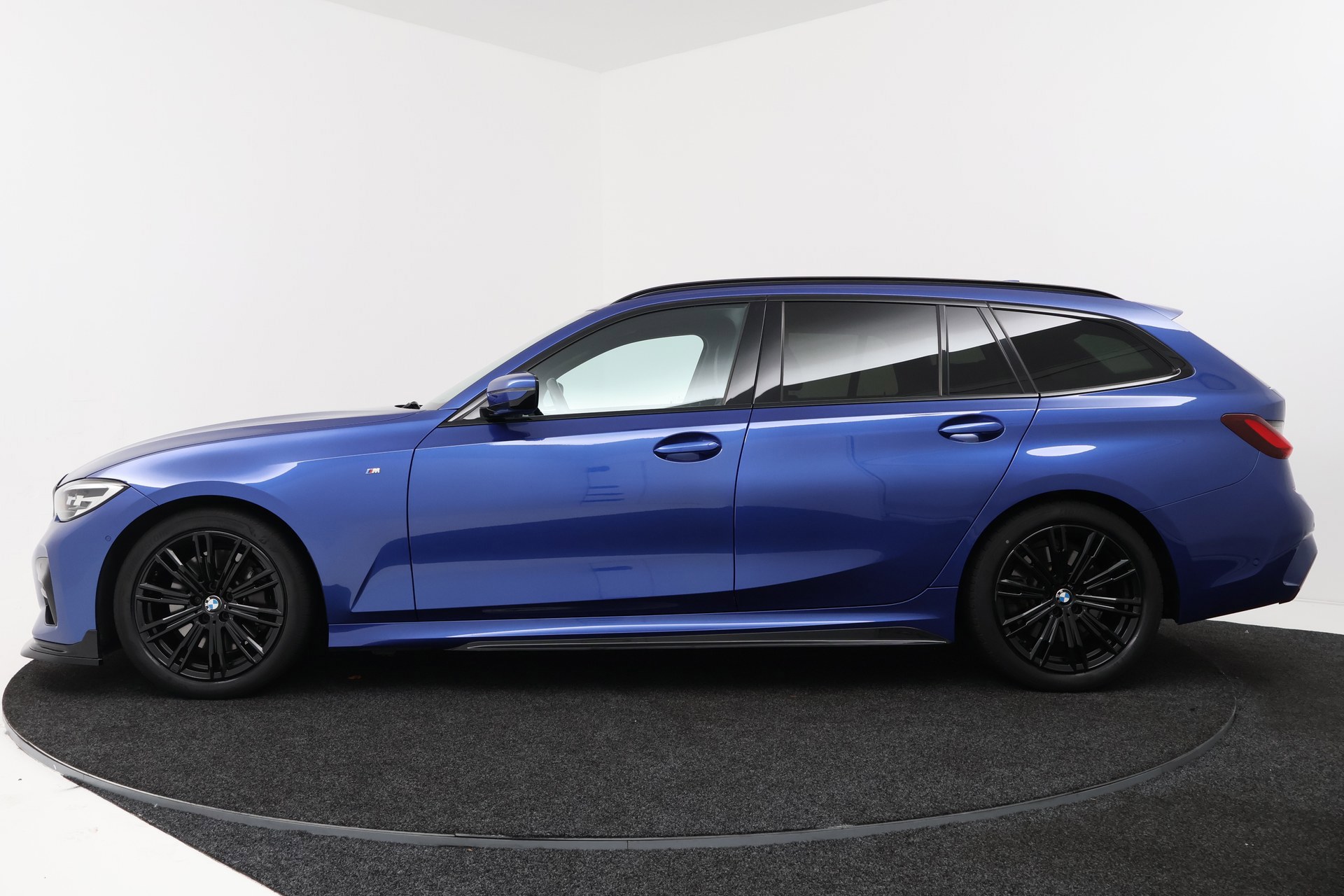 Foto van BMW 330i
