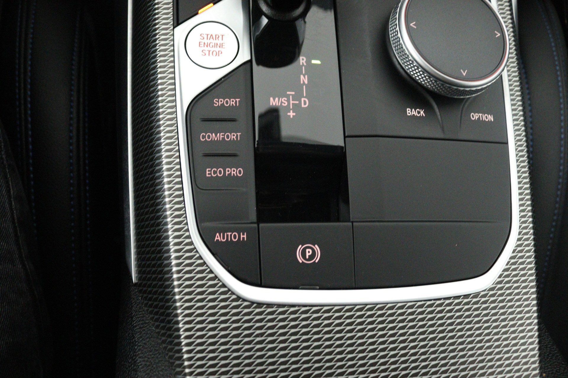 Foto van BMW 330i