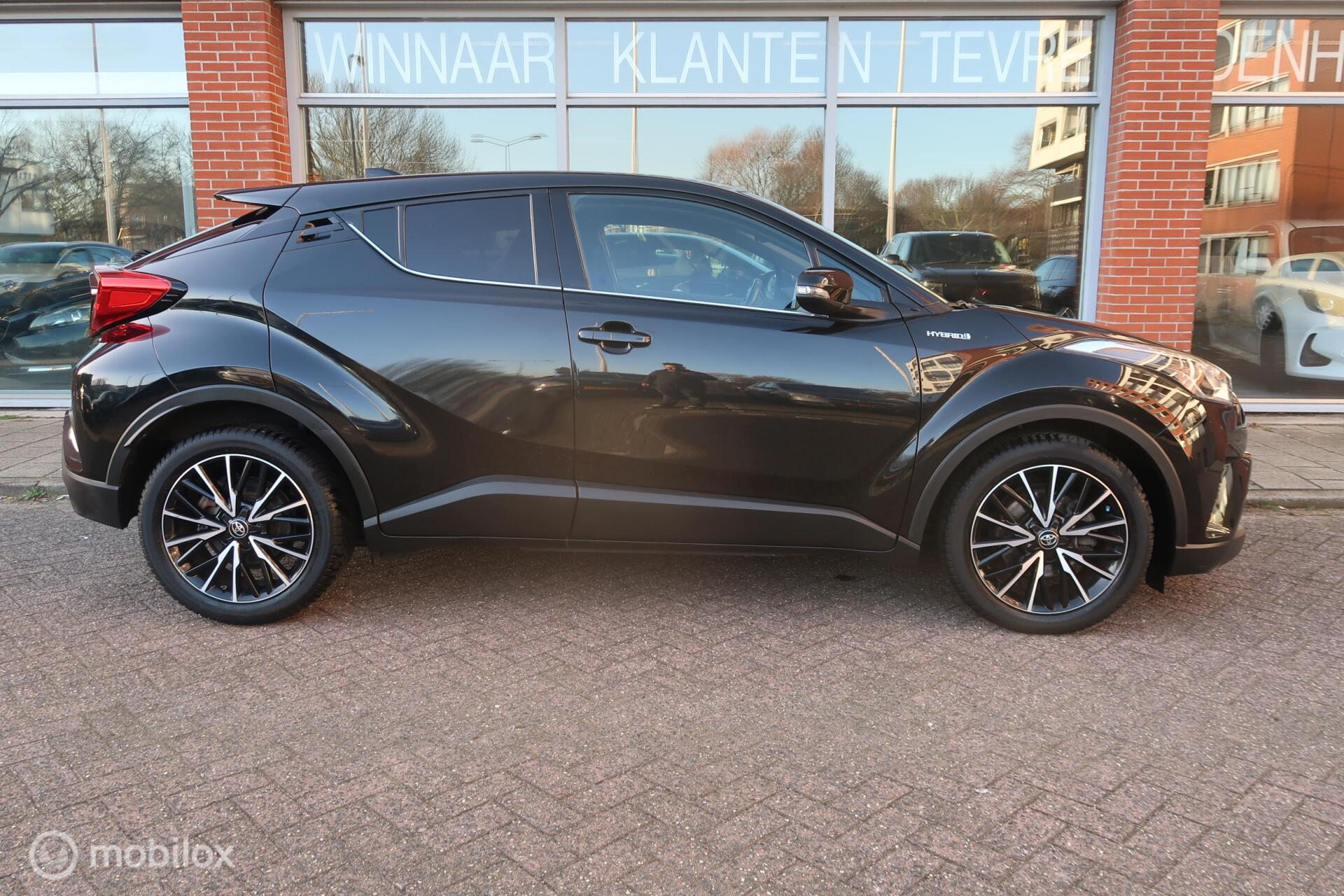 Foto van Toyota Toyota C-hr