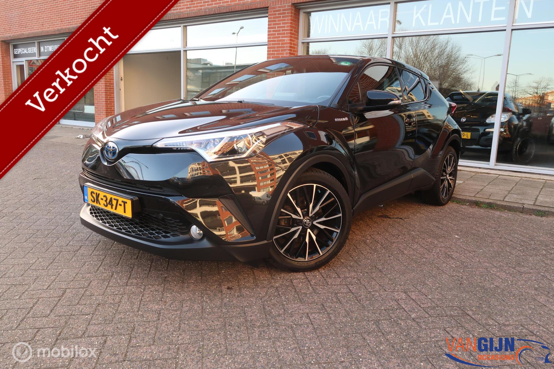 Toyota Toyota C-hr 1.8 Hybrid Energy Navi Cruise Automaat NAP 2018 - voorkant