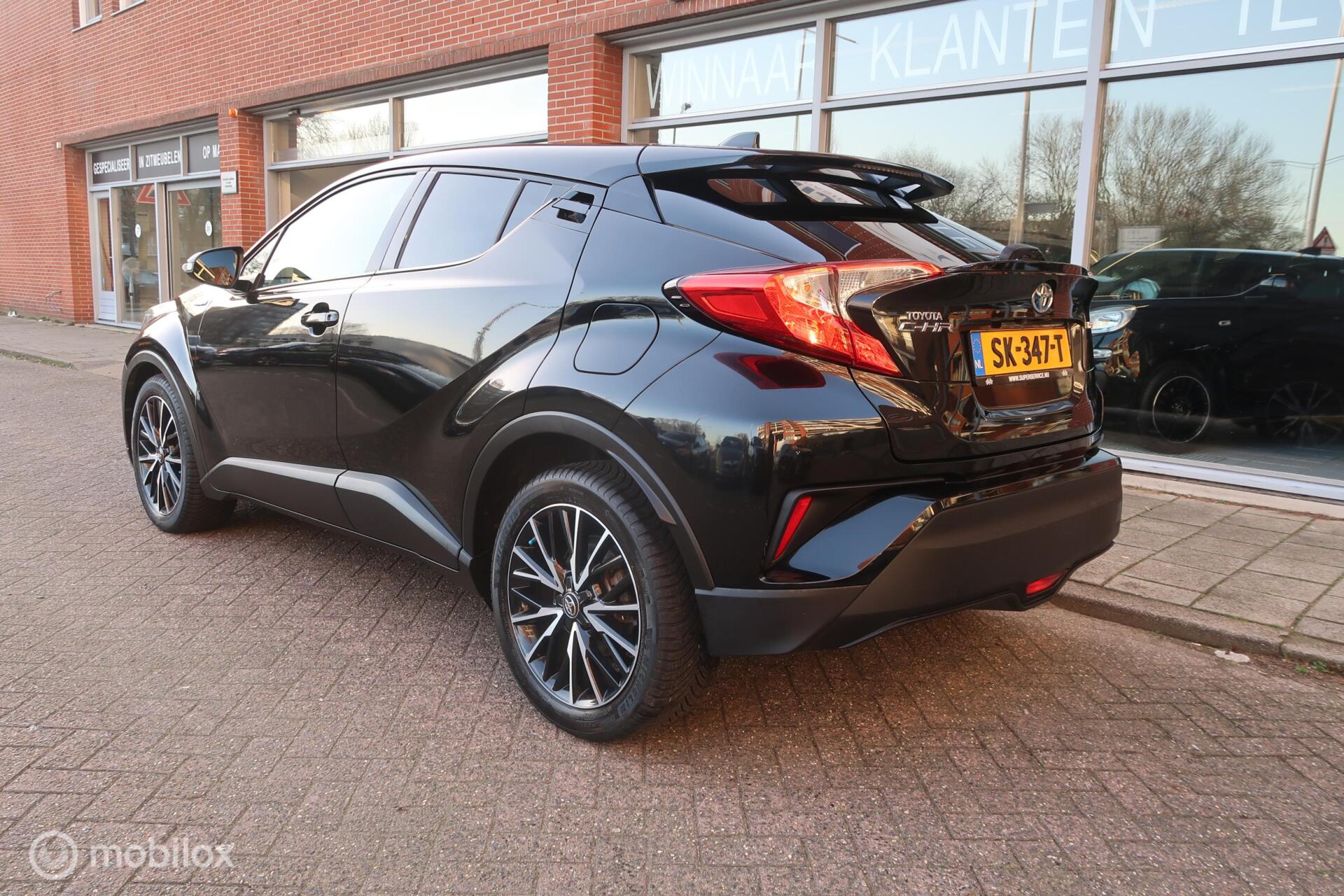 Foto van Toyota Toyota C-hr