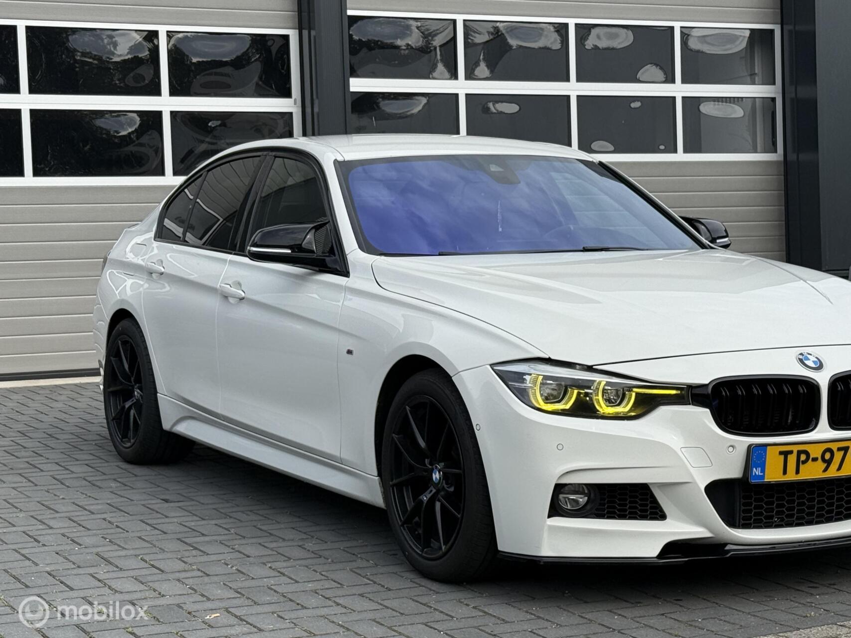 Foto van BMW 318i