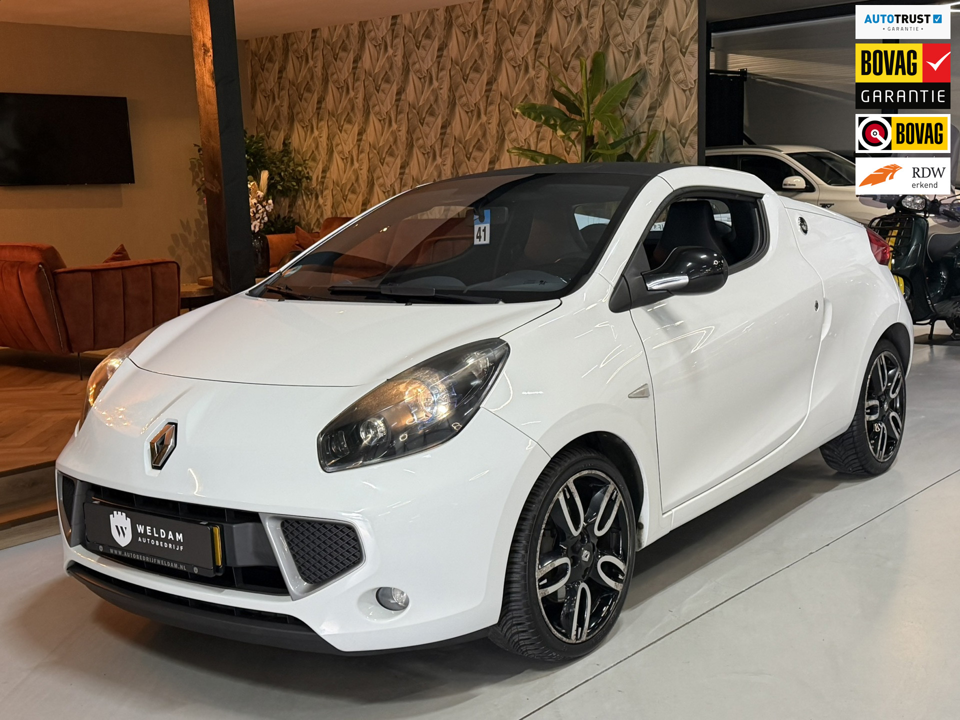 Foto van RENAULT WIND