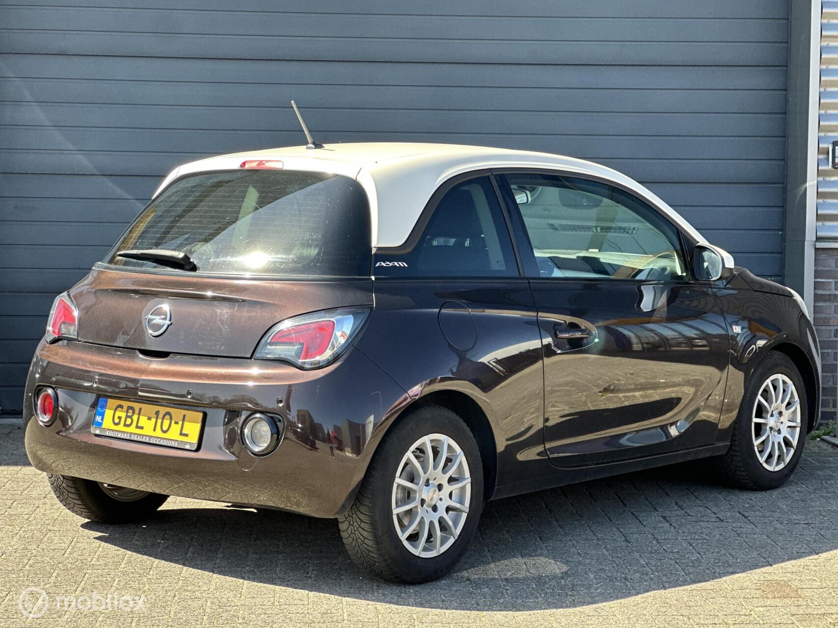 Foto van Opel Adam