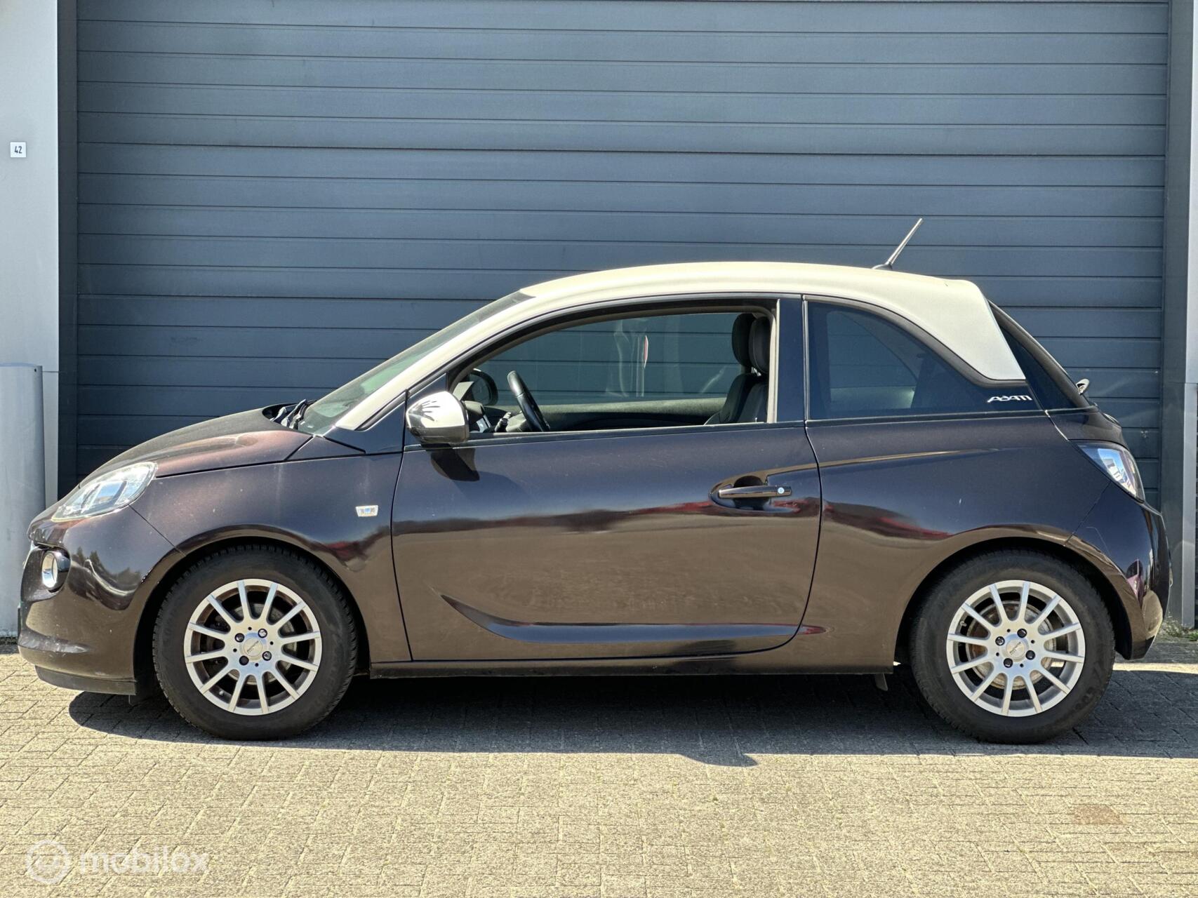 Foto van Opel Adam