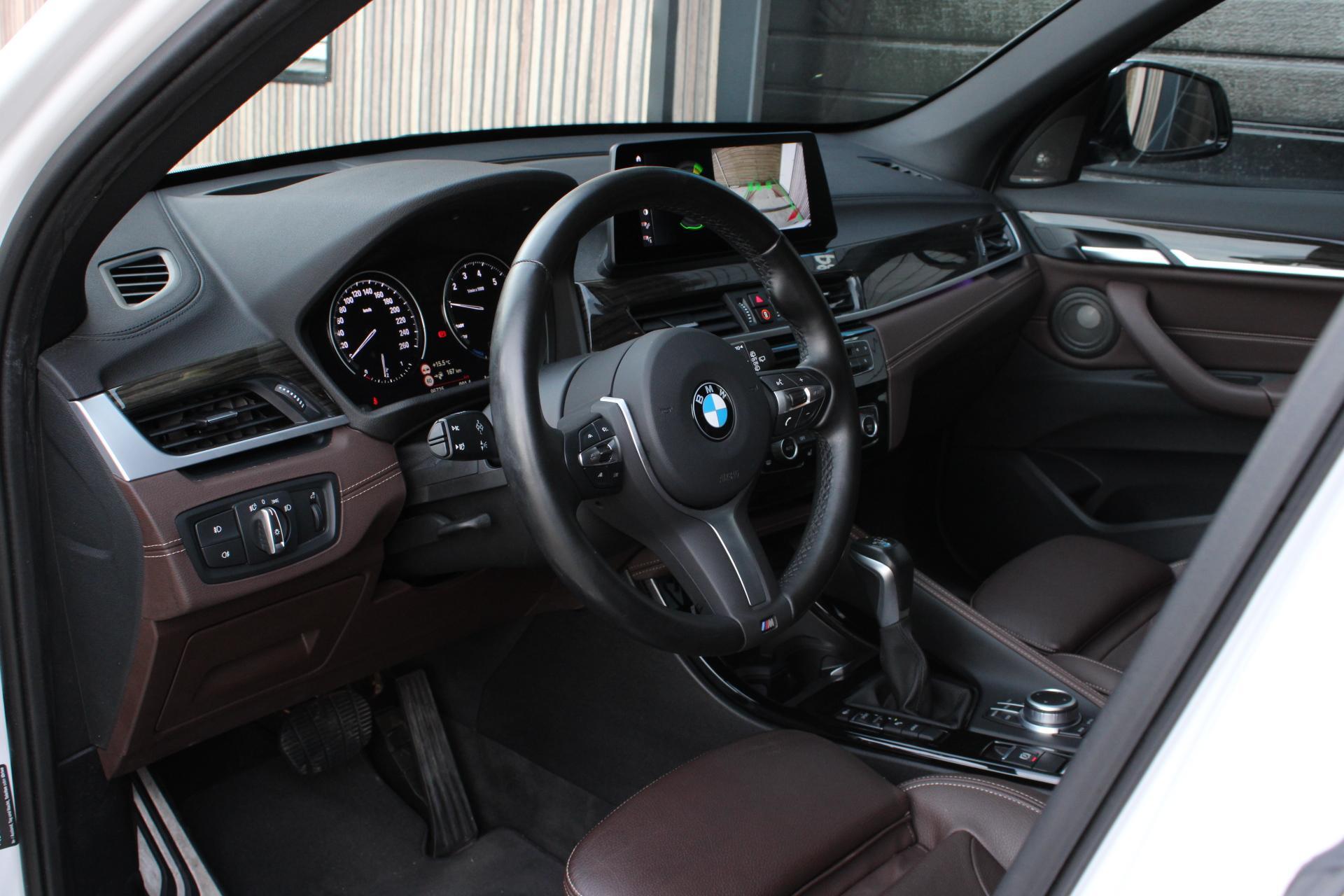 Foto van BMW X1 Xdrive25e