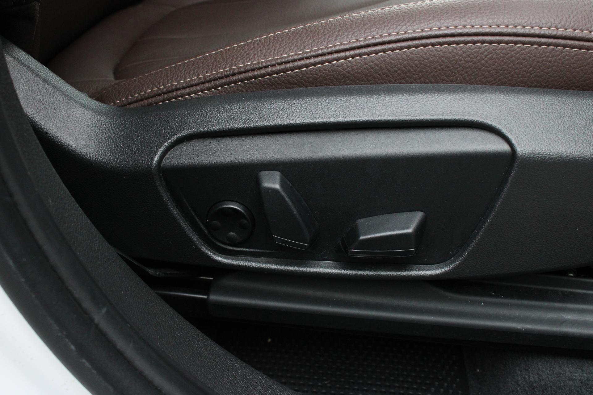 Foto van BMW X1 Xdrive25e