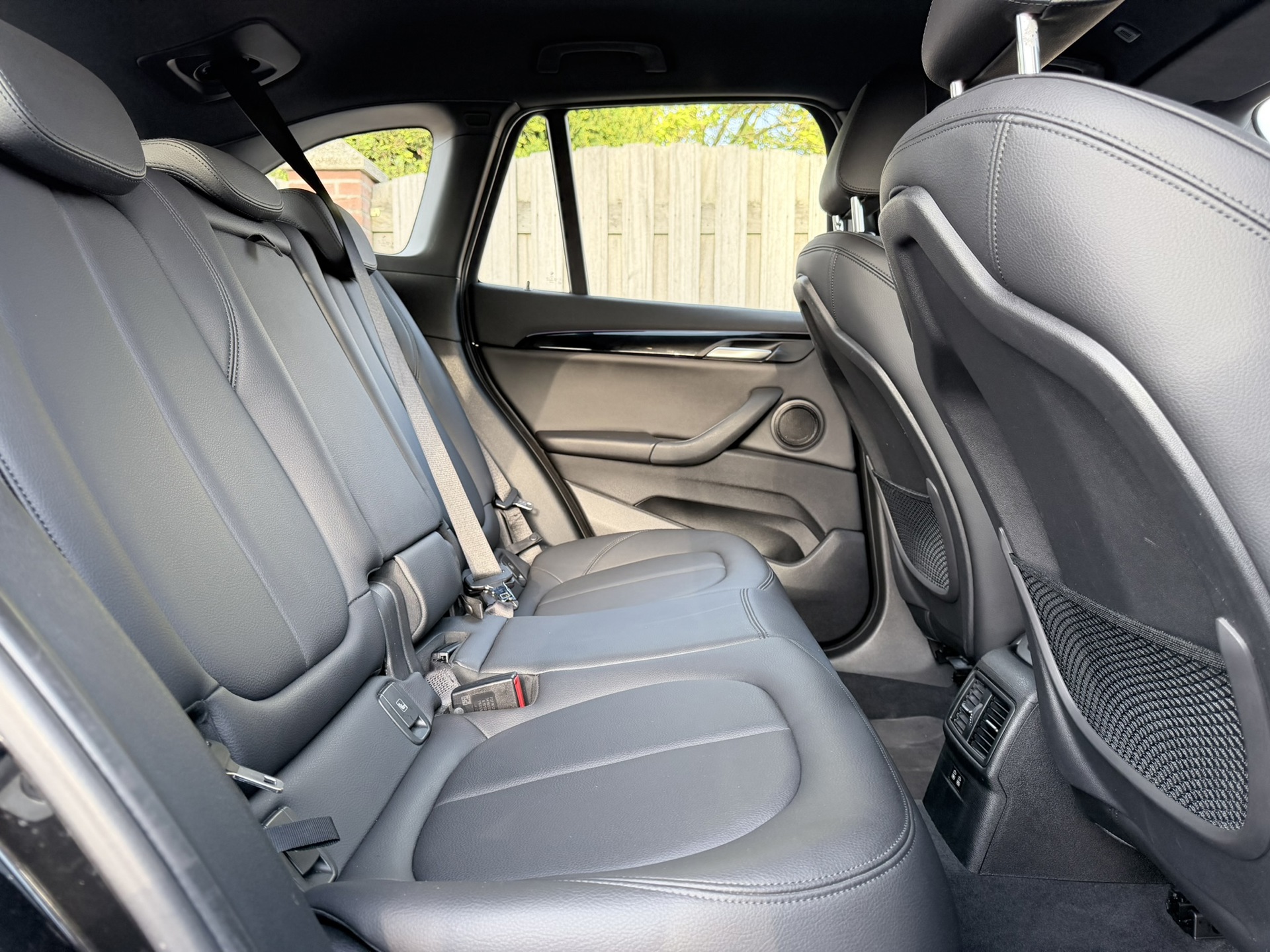 Foto van BMW X1 Xdrive25e