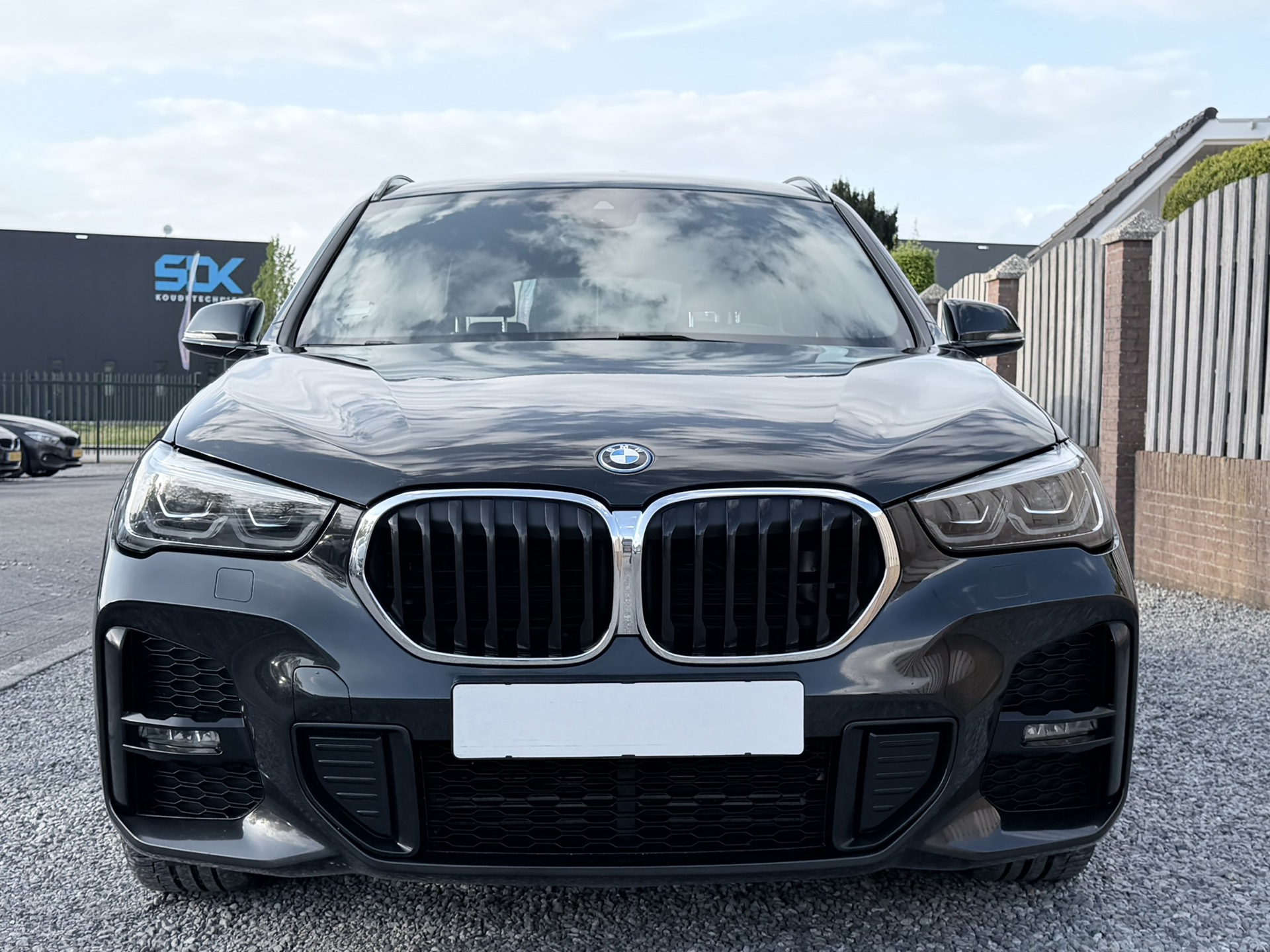 Foto van BMW X1 Xdrive25e