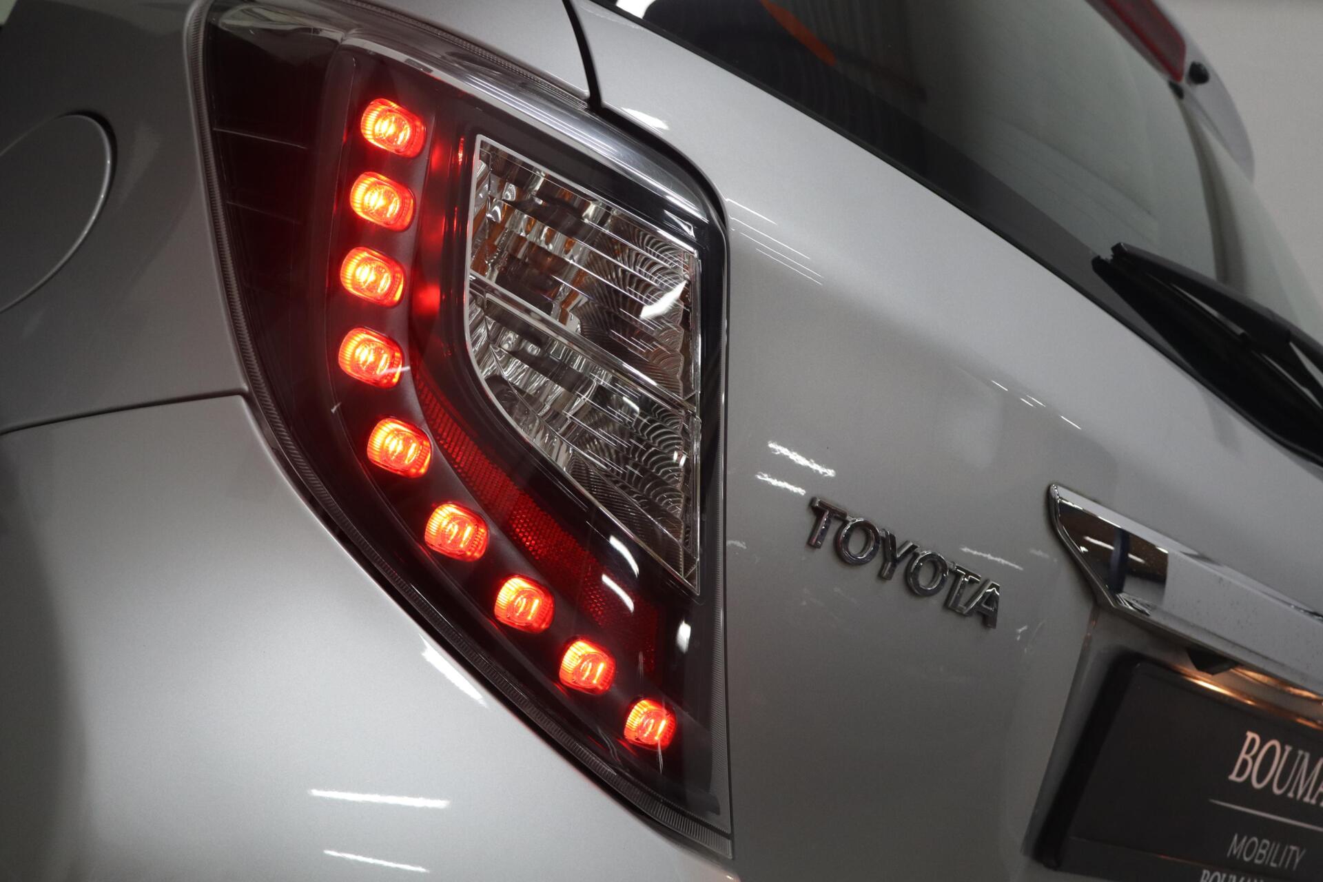 Foto van Toyota Toyota Yaris Hybrid