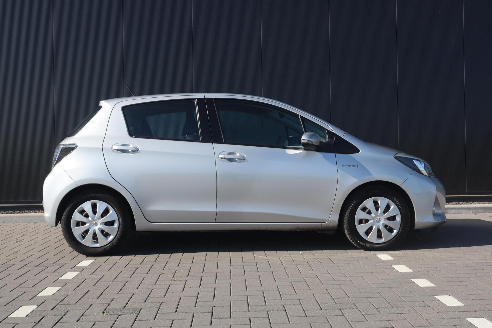 Foto van Toyota Toyota Yaris Hybrid