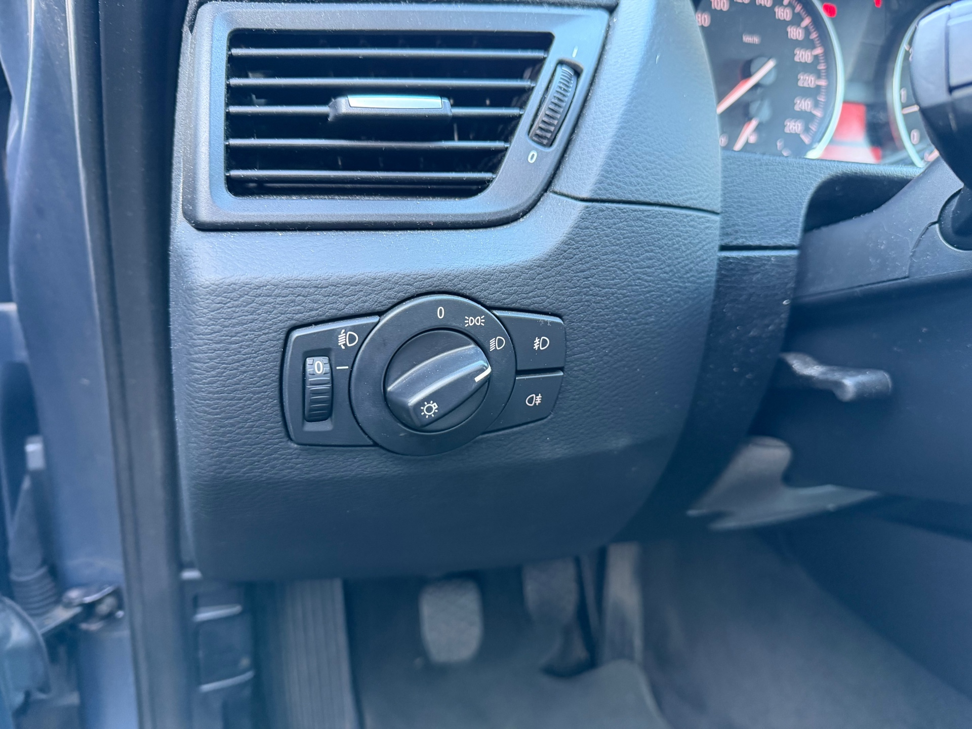 Foto van BMW X1 sDrive 18i