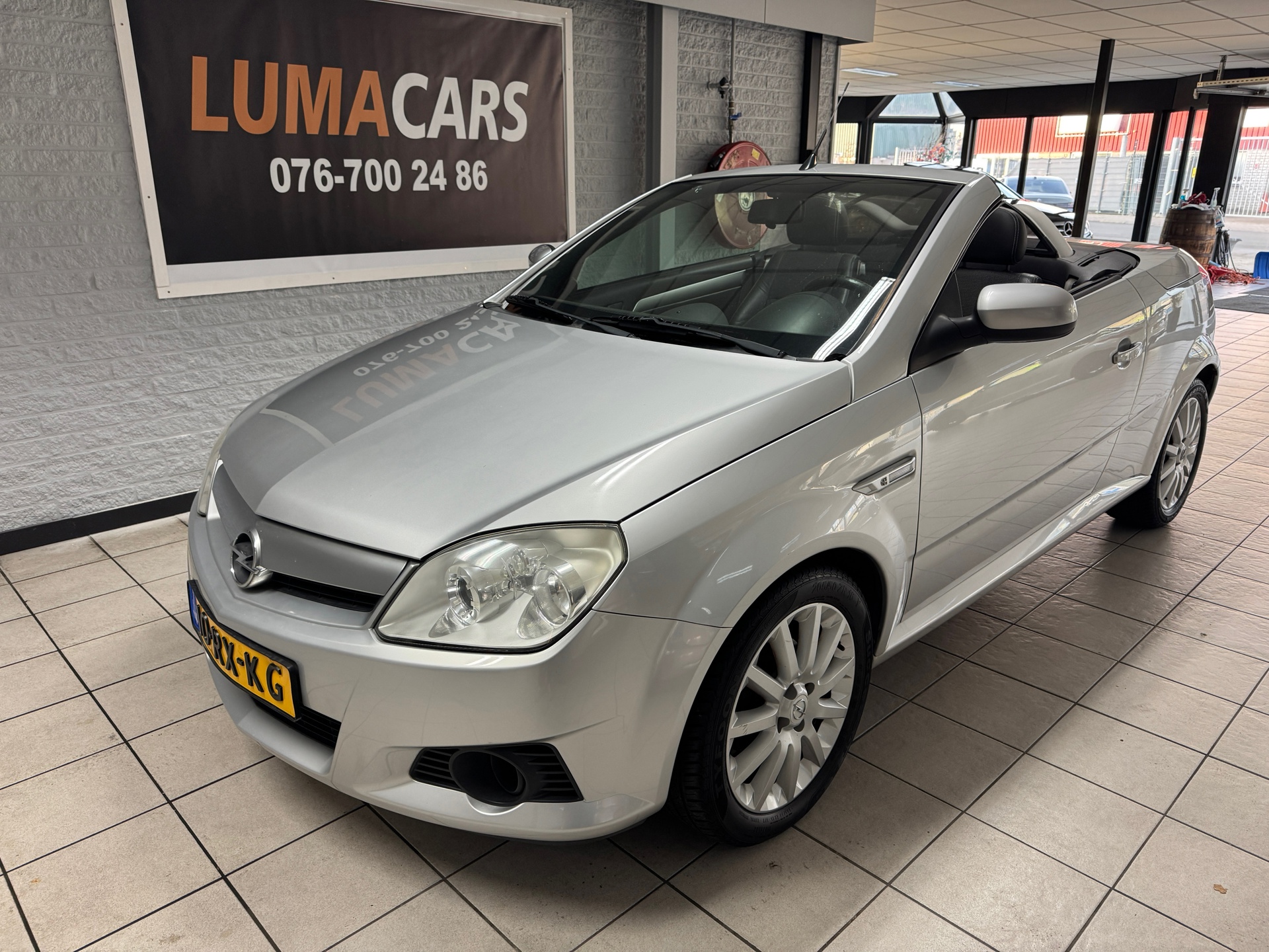 Foto van Opel Tigra