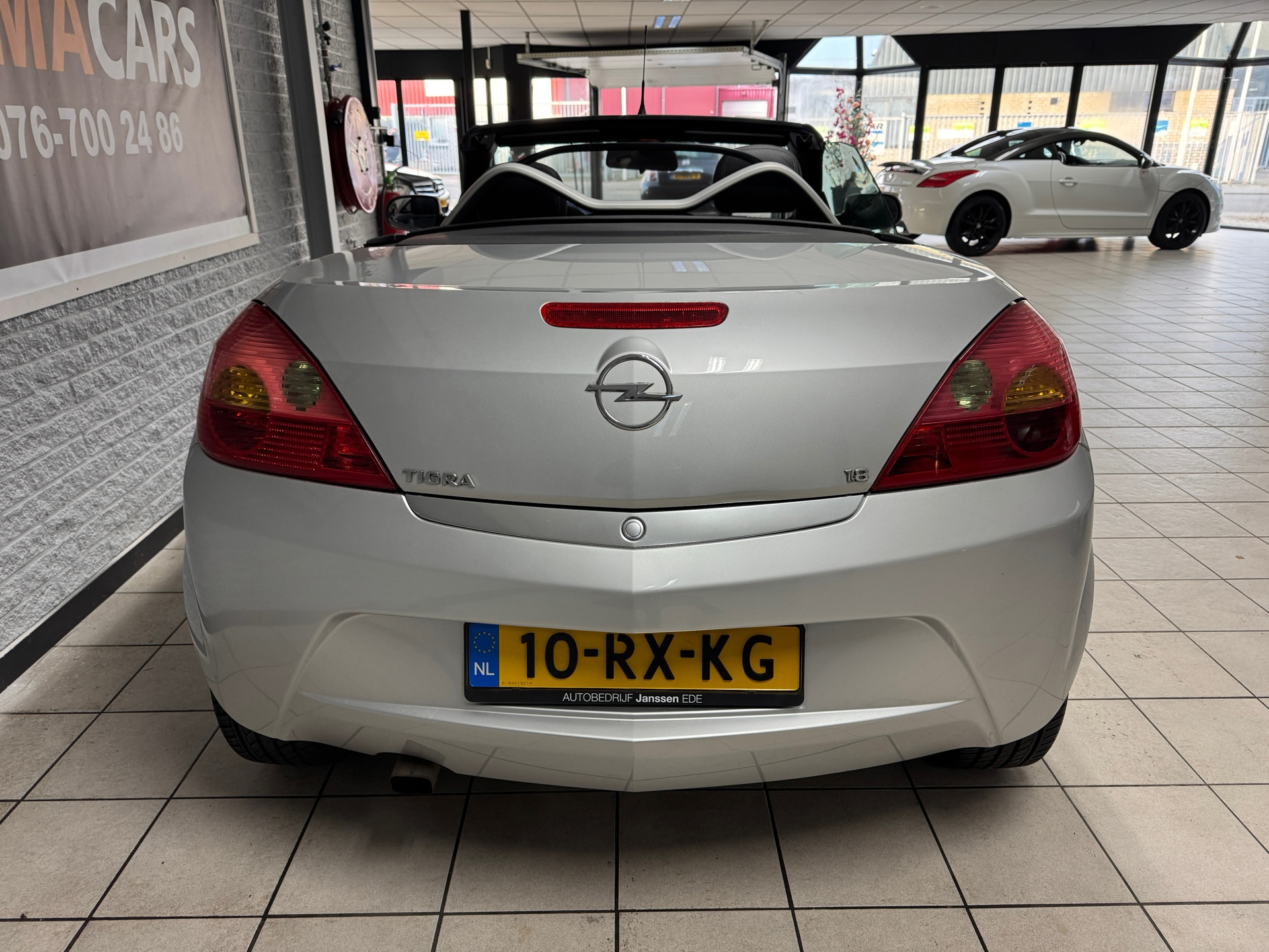 Foto van Opel Tigra