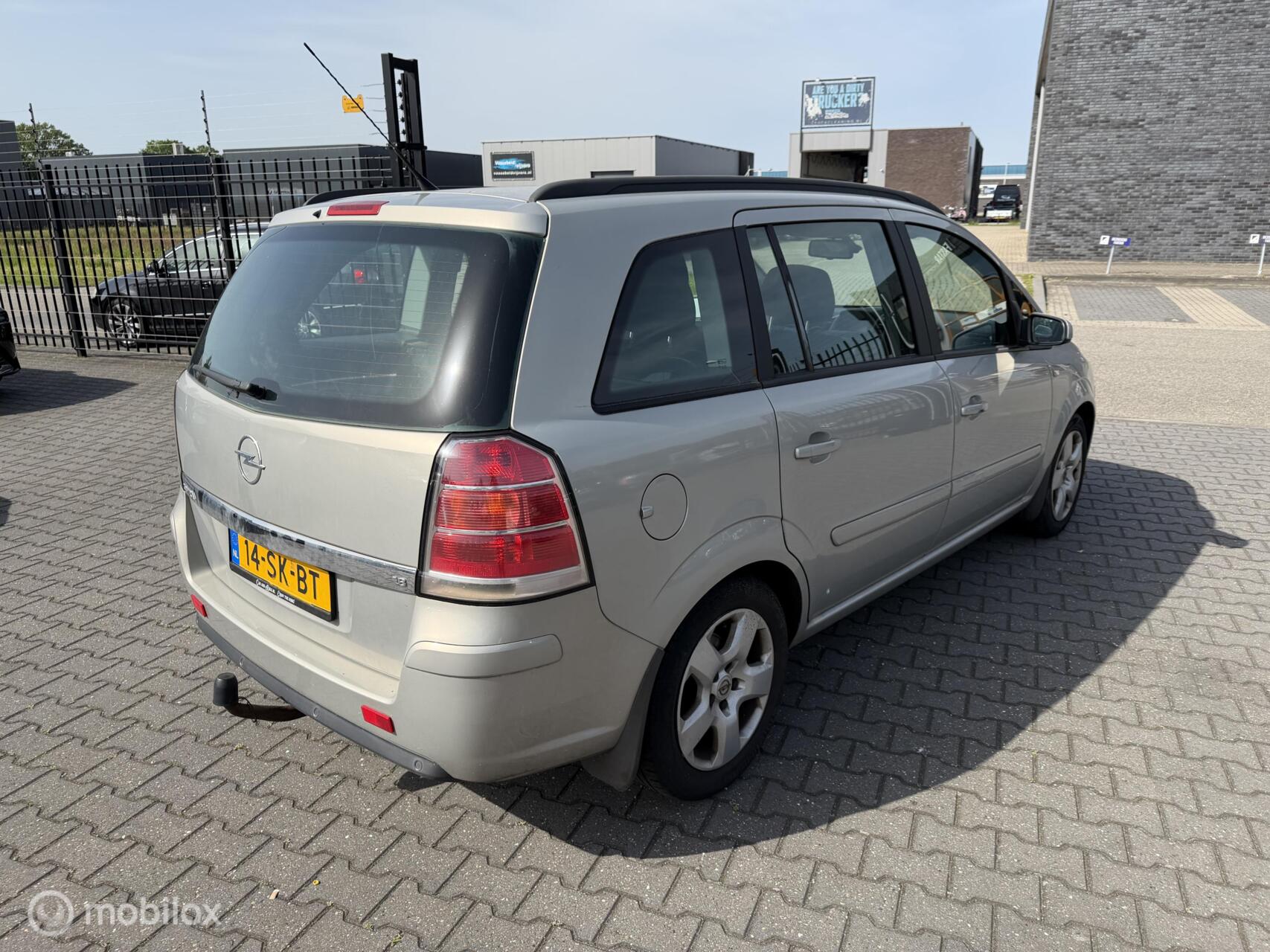 Foto van Opel Zafira