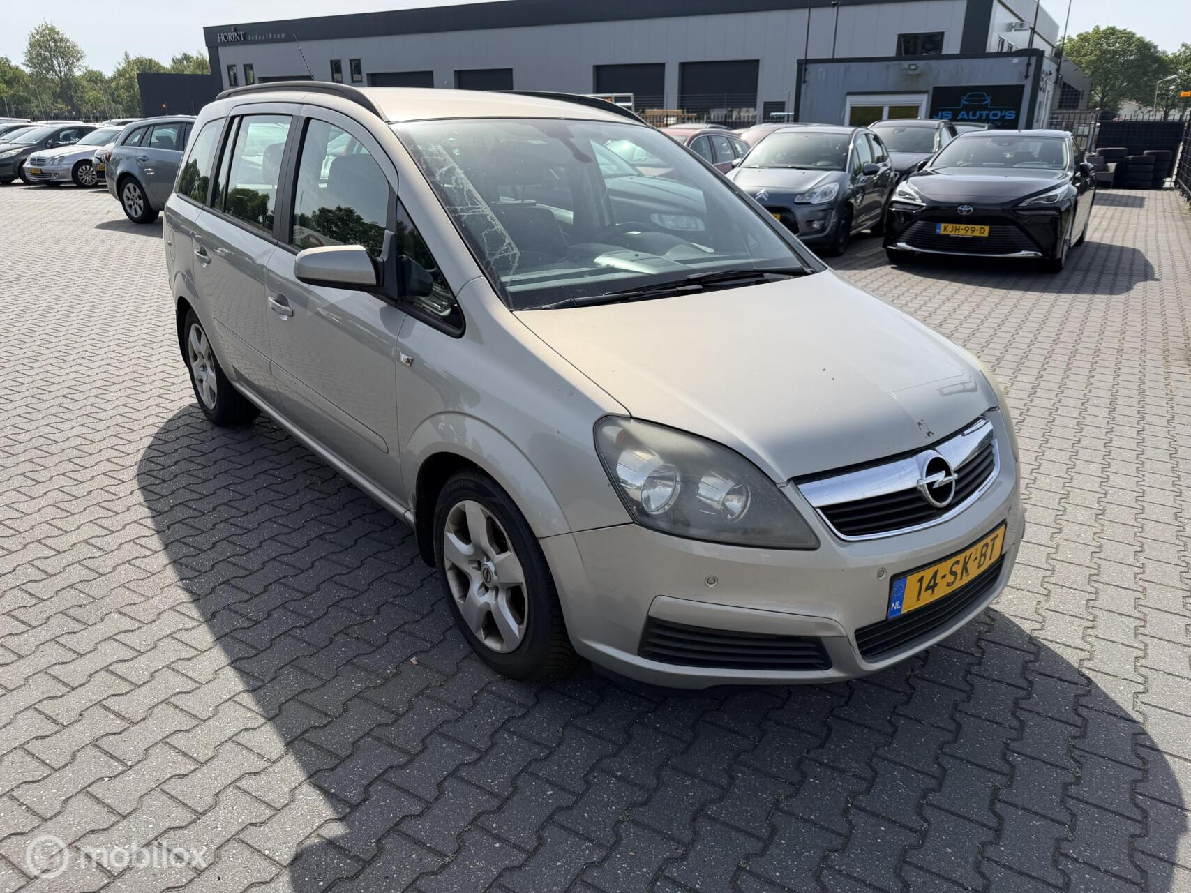 Foto van Opel Zafira