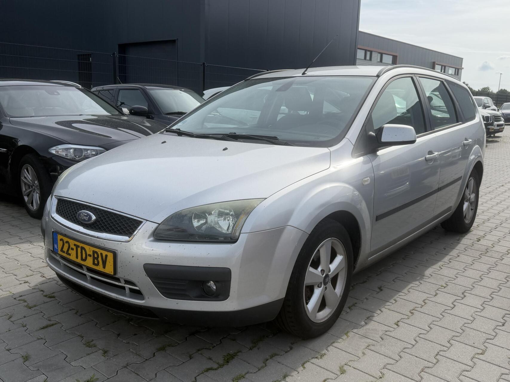 Foto van FORD FOCUS