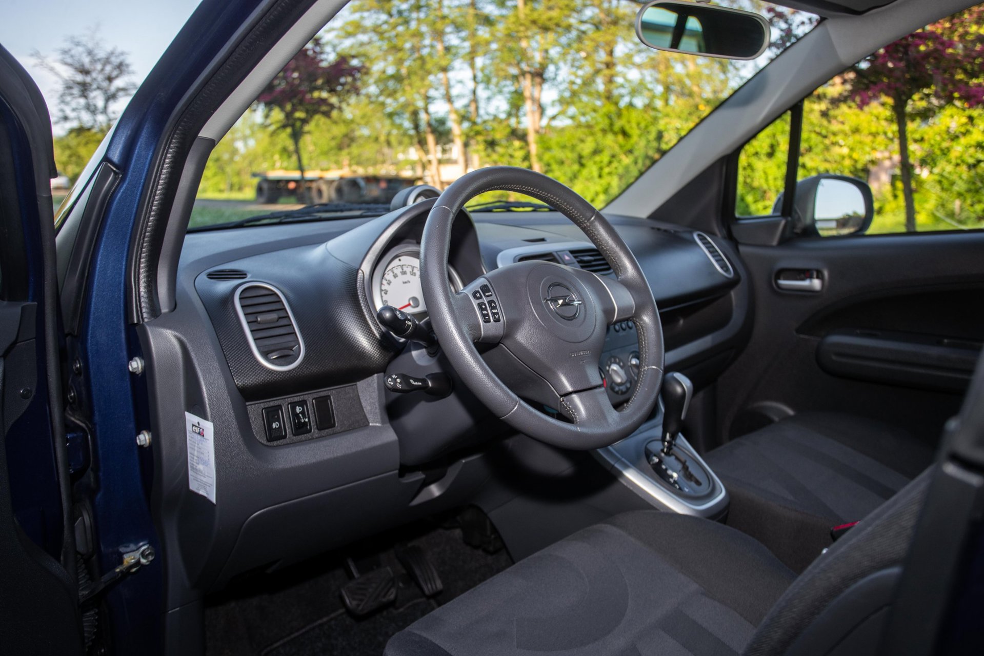 Foto van Opel Agila