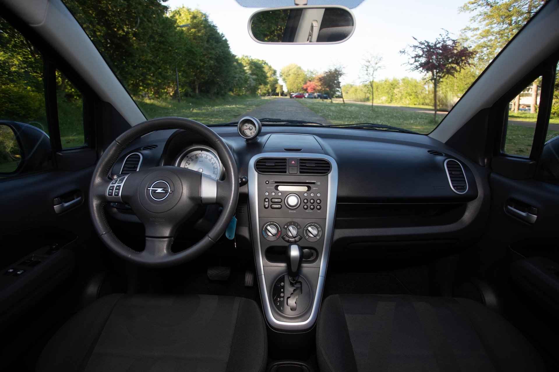 Foto van Opel Agila