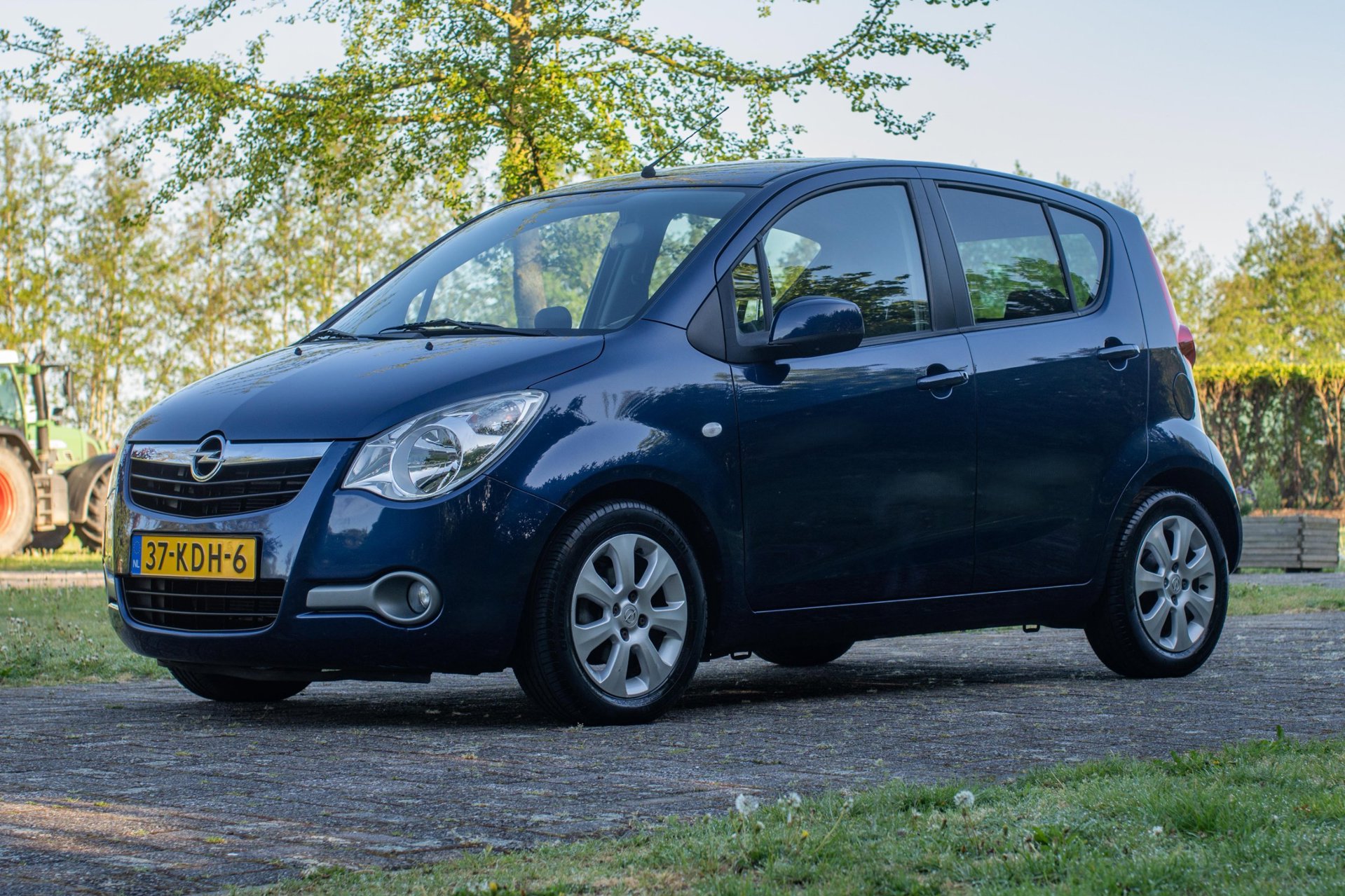 Foto van Opel Agila