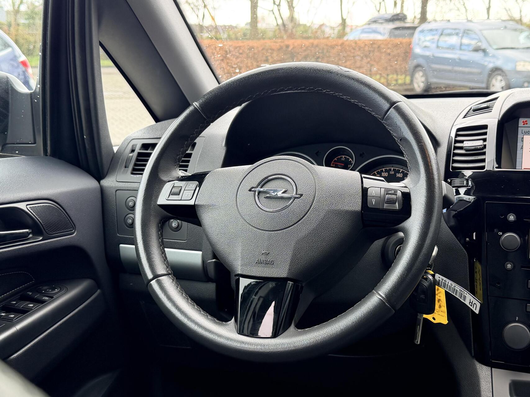 Foto van Opel Zafira