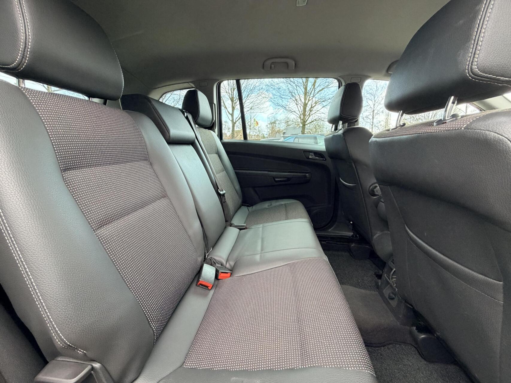 Foto van Opel Zafira