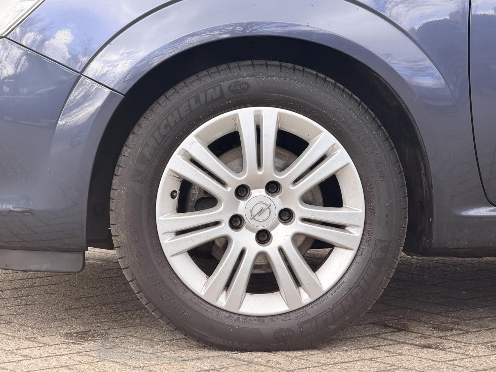 Foto van Opel Zafira