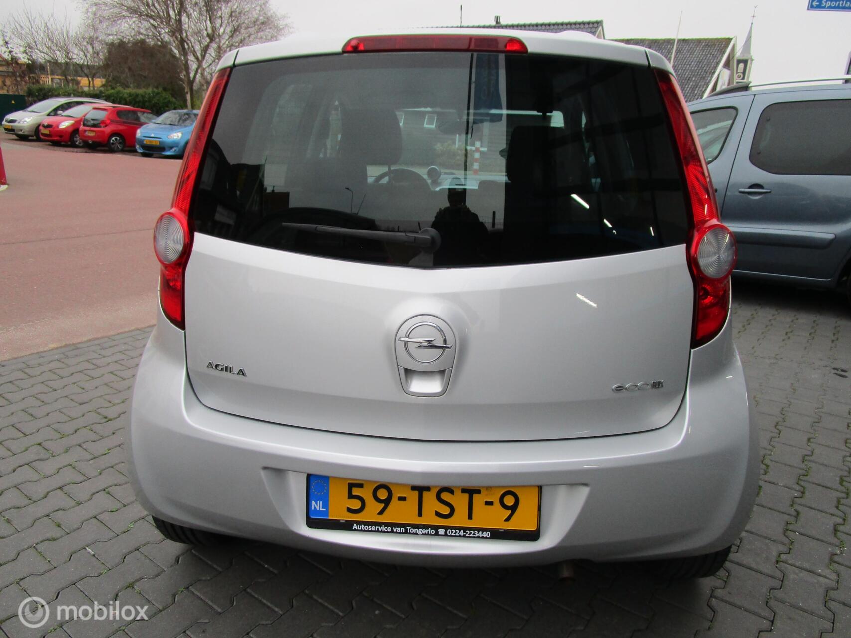 Foto van Opel Agila