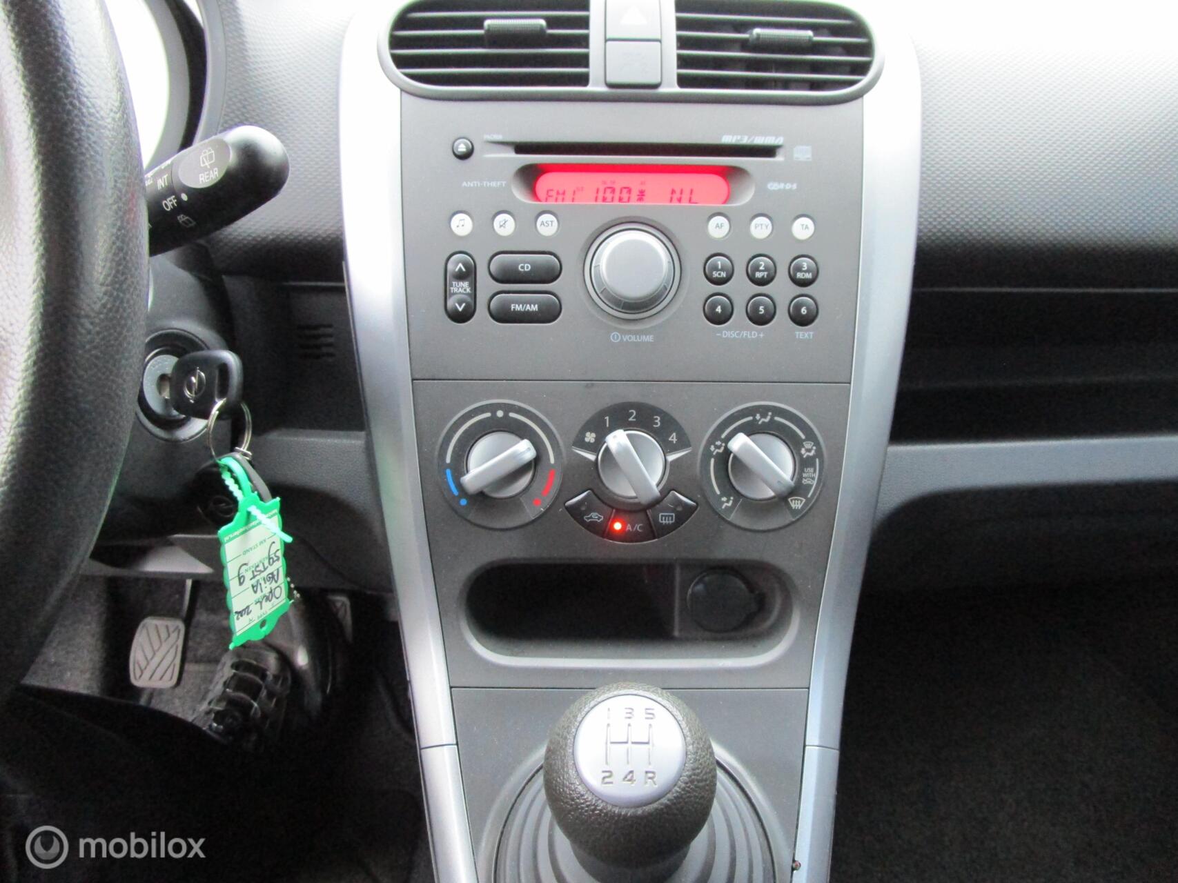 Foto van Opel Agila