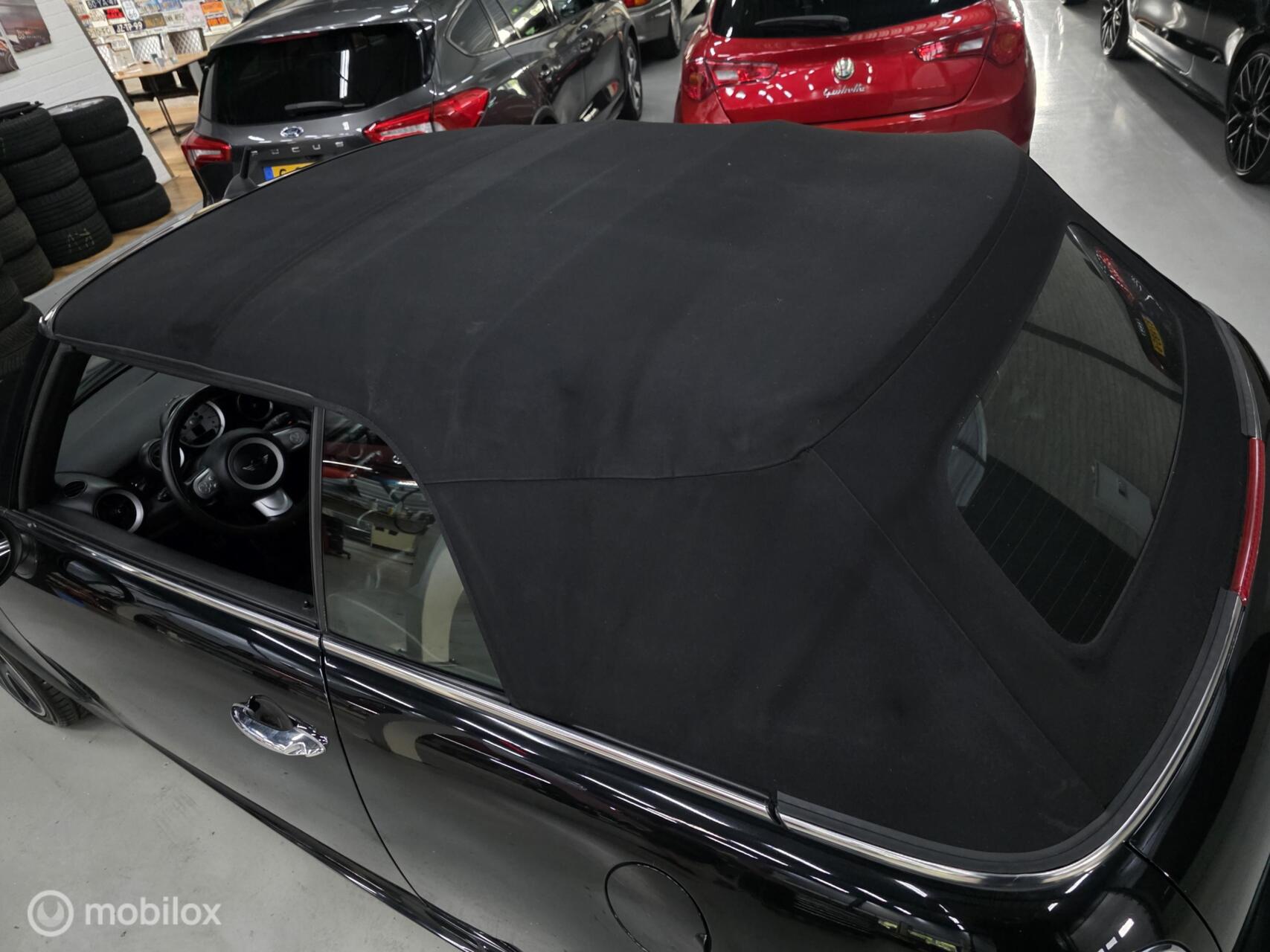 Foto van Mini Cooper S Cabrio