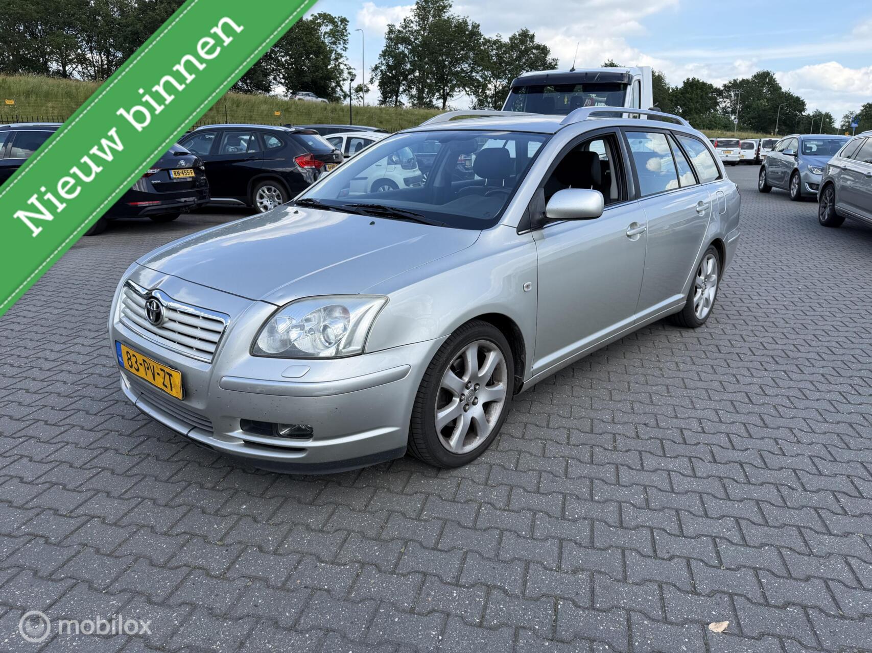 Foto van TOYOTA TOYOTA AVENSIS
