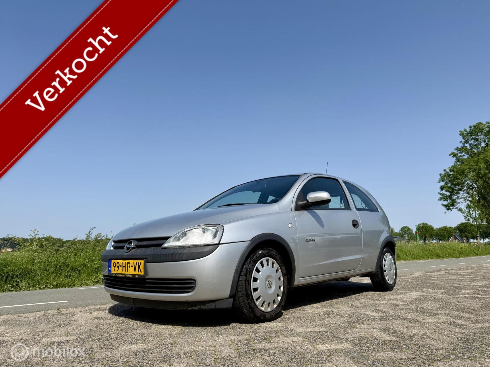Opel Corsa-c 1.2-16V, BJ 2001, 77.000 km NAP, APK Juni 2027 2001 - voorkant