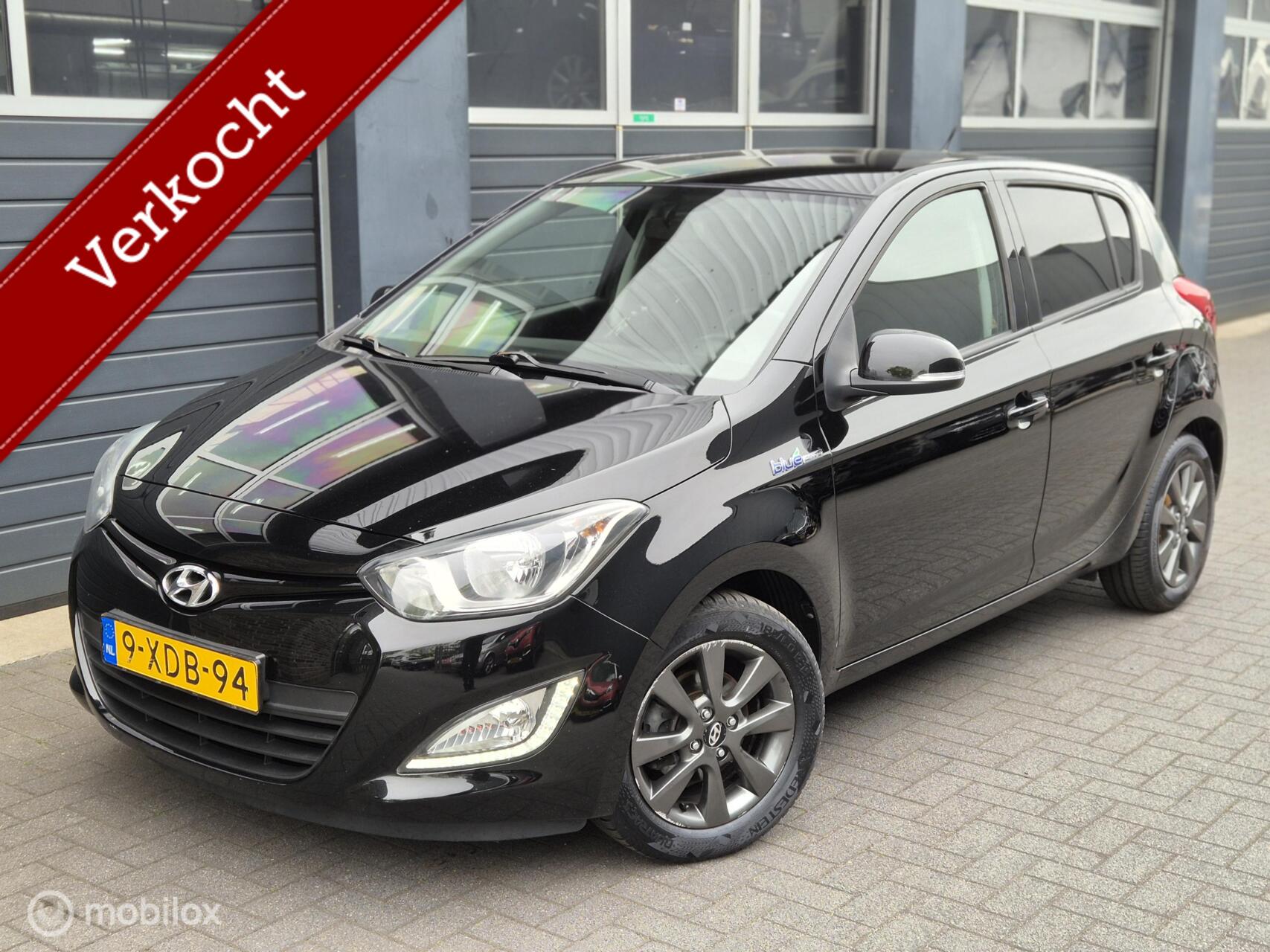 Hyundai I20 1.2i Go! 2015 - voorkant