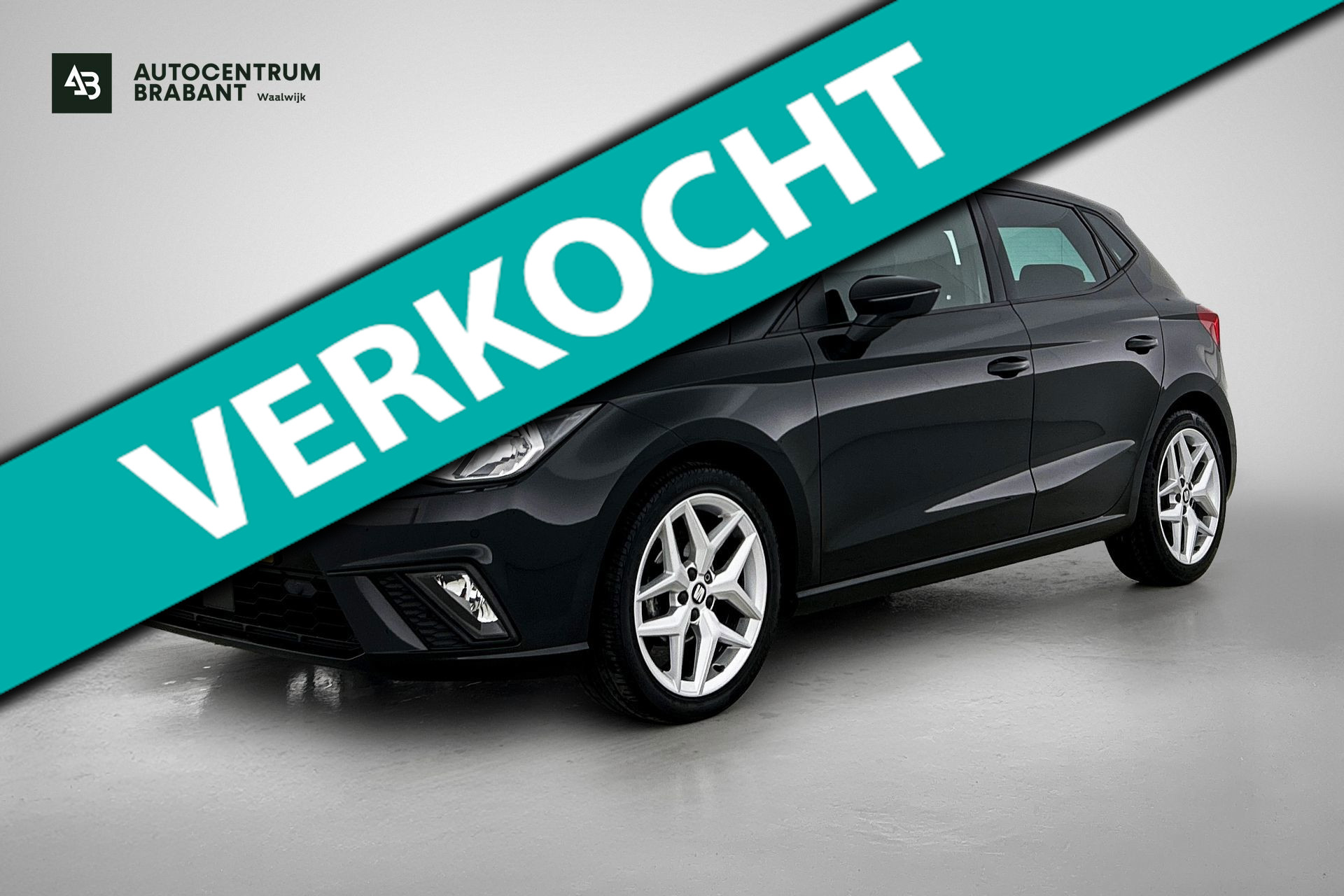 Seat Ibiza 1.0 TSI FR Business Intense FR (NAVIGATIE, LEDER, CLIMA, CAMERA, 1e EIGENAAR, GOED ONDERHOUDEN) 2019 - voorkant