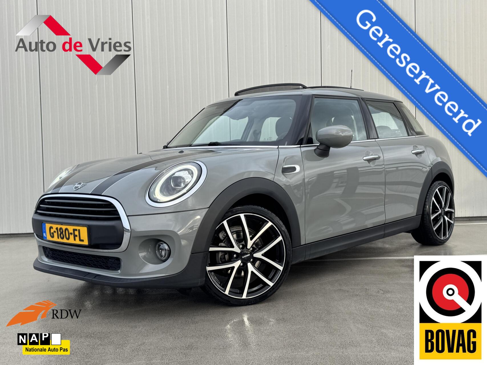 Foto van MINI ONE