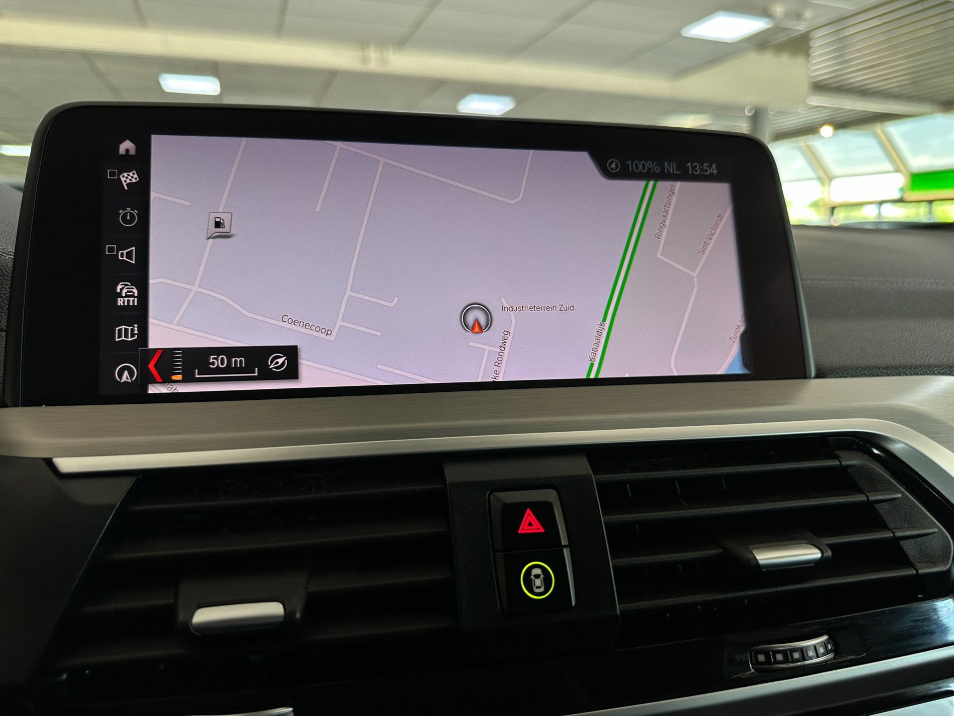 Foto van BMW X3 Xdrive20i