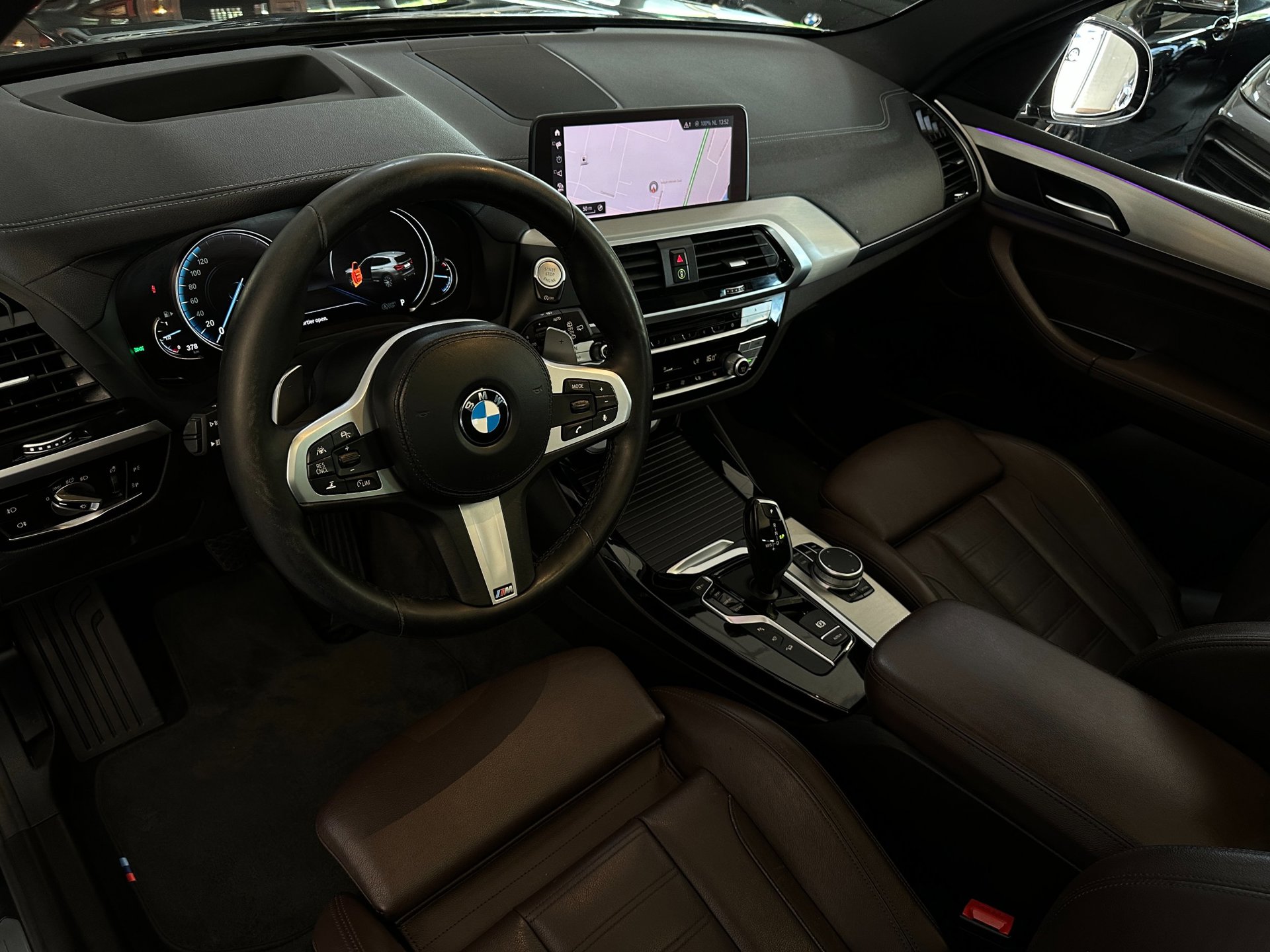 Foto van BMW X3 Xdrive20i