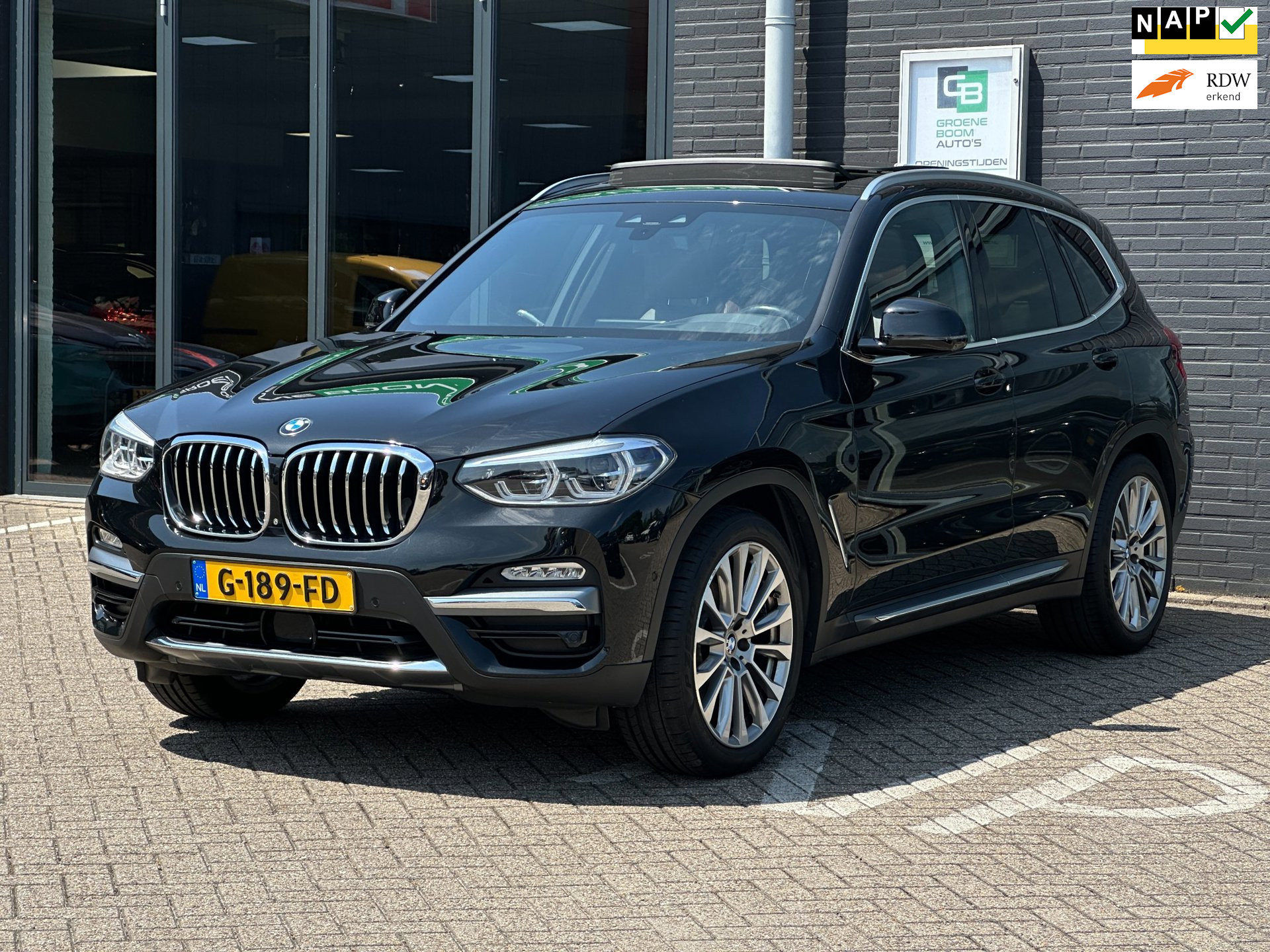 BMW X3 Xdrive20i XDrive20i High Executive Edition/PANO-DAK/CAMERA/NAVI/NL-AUTO NAP!! 2019 - voorkant