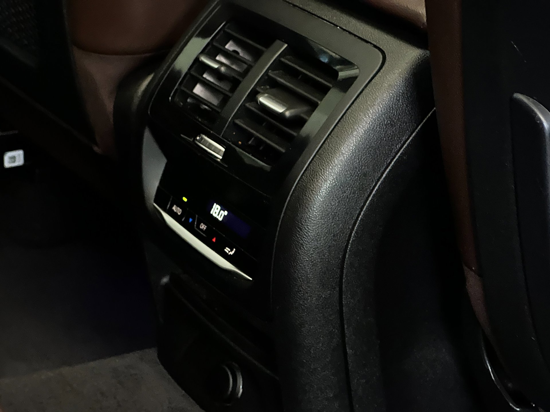 Foto van BMW X3 Xdrive20i