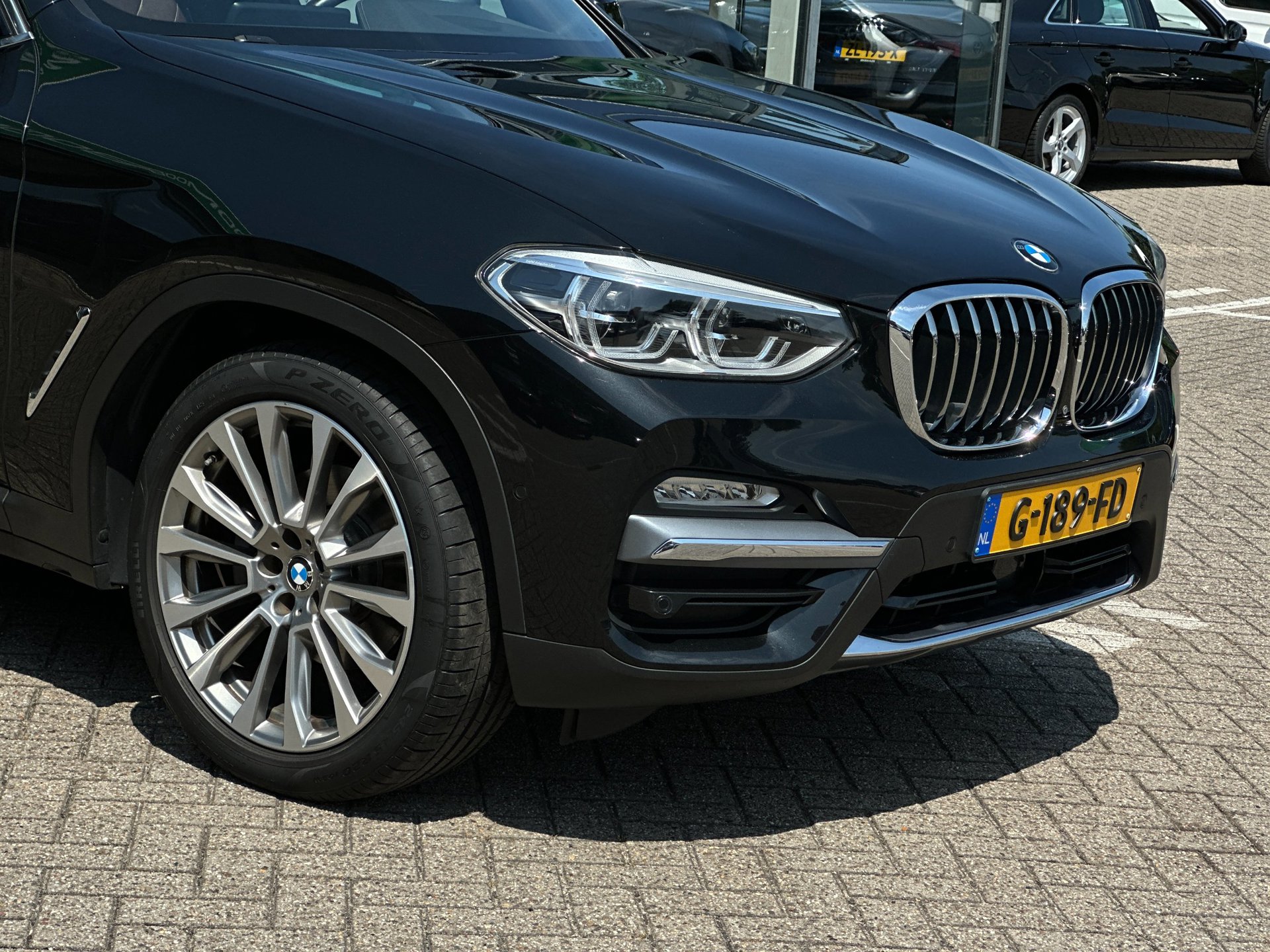 Foto van BMW X3 Xdrive20i